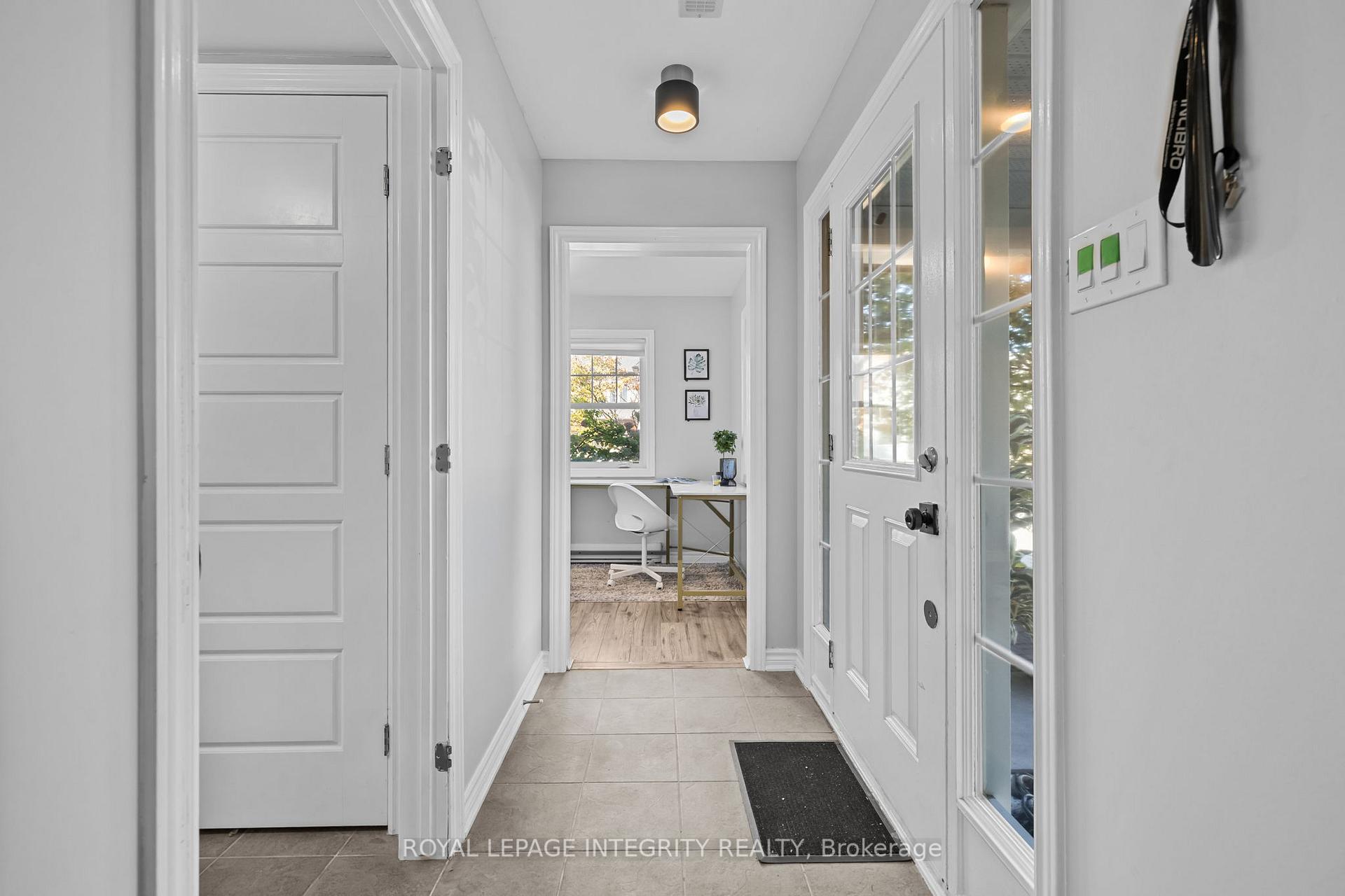 Photo 1 of 211 Bensinger Way, Ottawa, Stittsville (North) — HOMEH