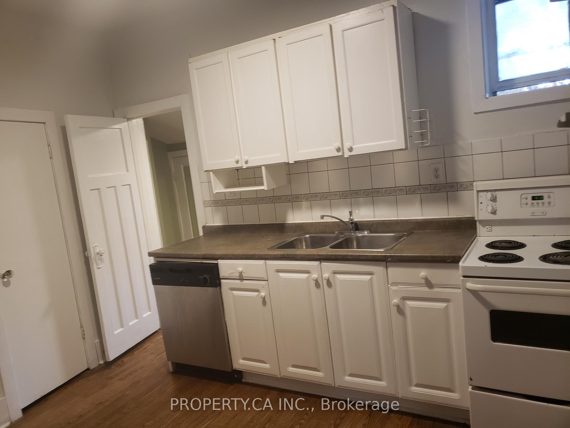 Photo 12 of 4 Glenhurst Avenue, Toronto, Oakwood Village — HOMEH
