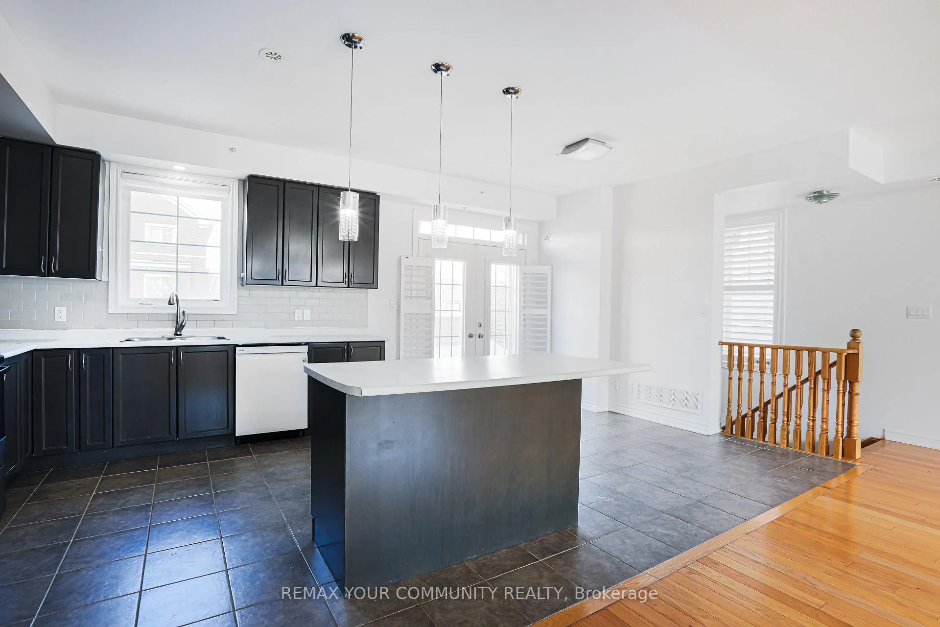 Photo 6 of 60 Cathedral High Heights E, Markham, Cathedraltown — HOMEH