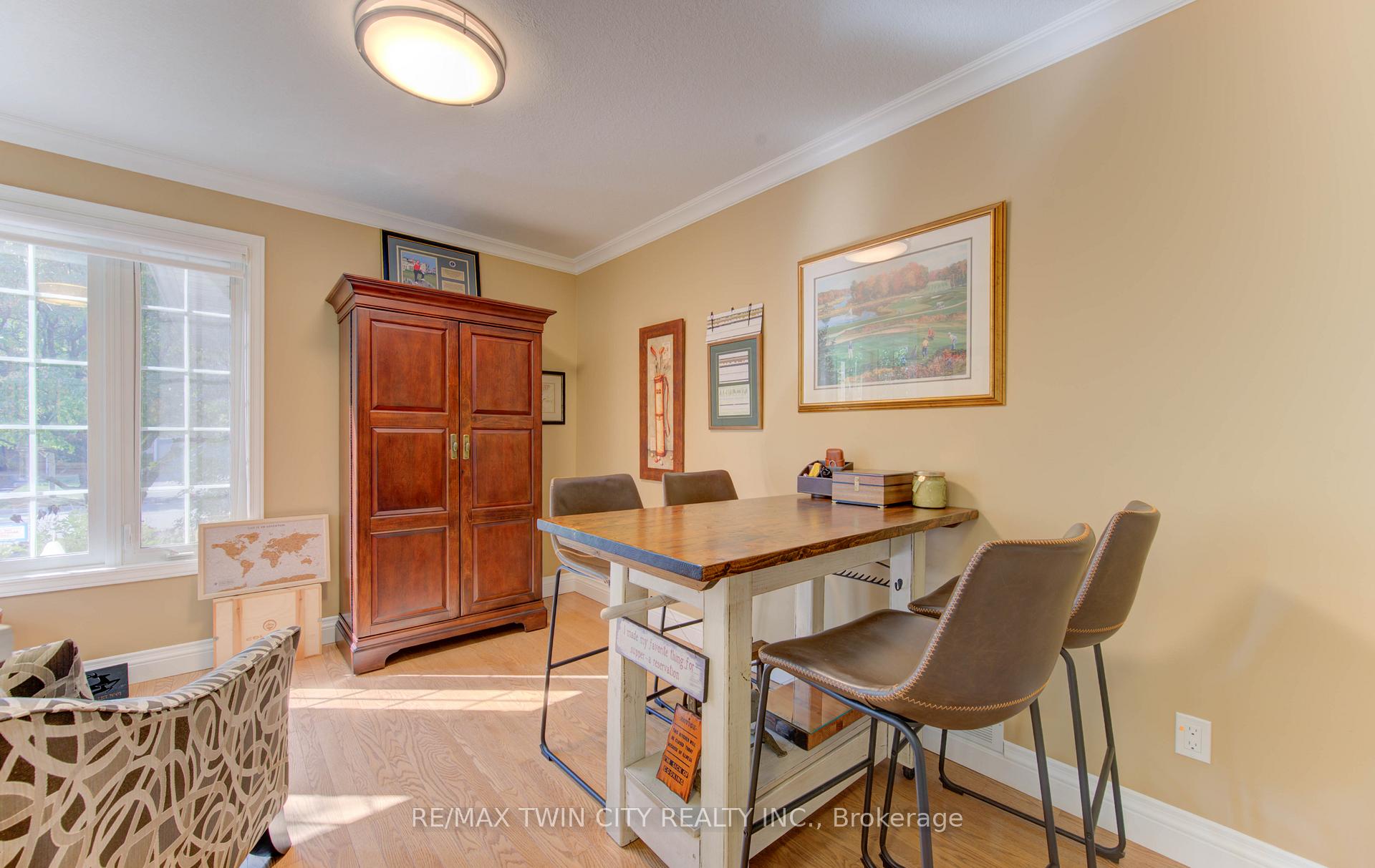 Photo 7 of 76 Candle Crescent, Kitchener — HOMEH