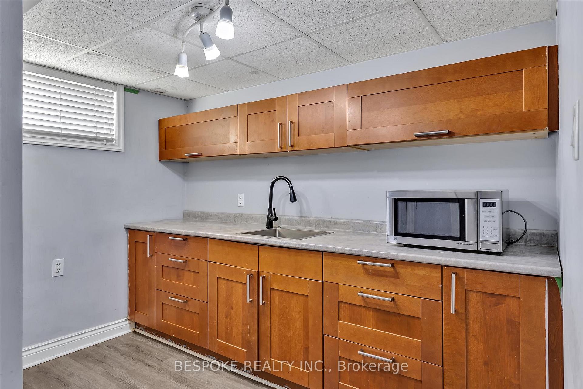 Photo 34 of 388 Aberdeen Avenue, Peterborough, Northcrest Ward 5 — HOMEH