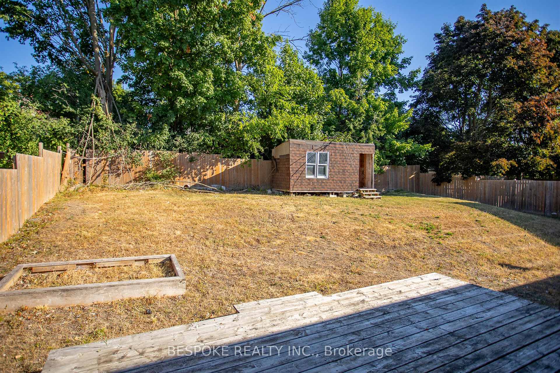 Photo 40 of 388 Aberdeen Avenue, Peterborough, Northcrest Ward 5 — HOMEH