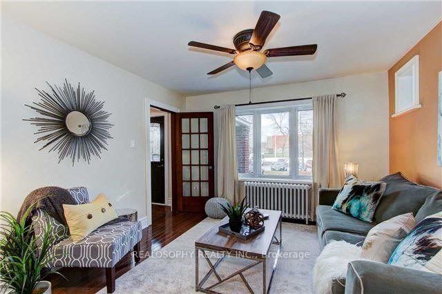 Photo 2 of Unit Main, 535 Sammon Avenue, Toronto, Danforth Village-East York — HOMEH