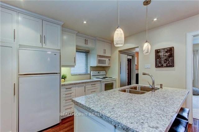 Photo 7 of Unit Main, 535 Sammon Avenue, Toronto, Danforth Village-East York — HOMEH