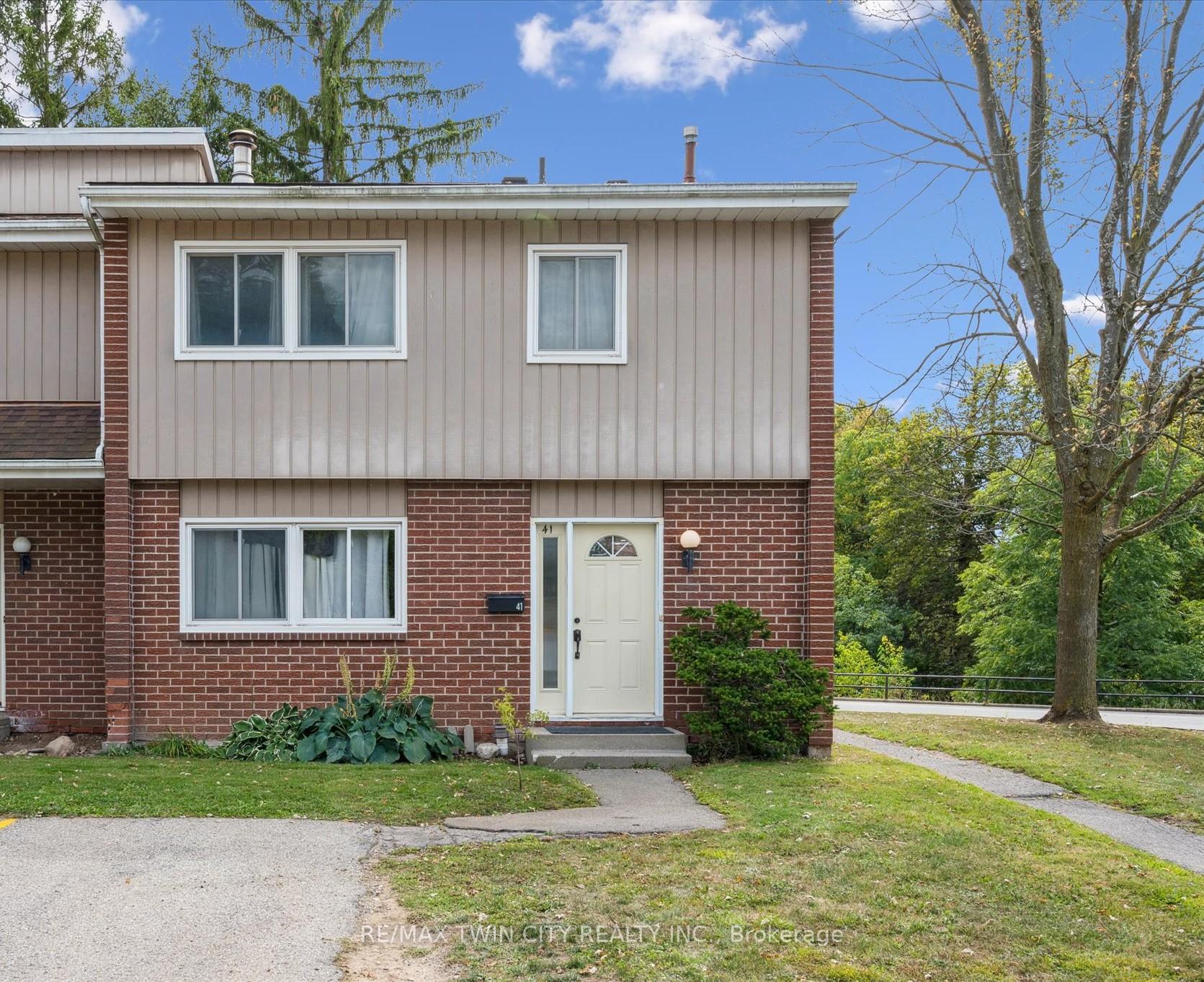 Photo 1 of Unit 41, 121 University Avenue E, Waterloo — HOMEH