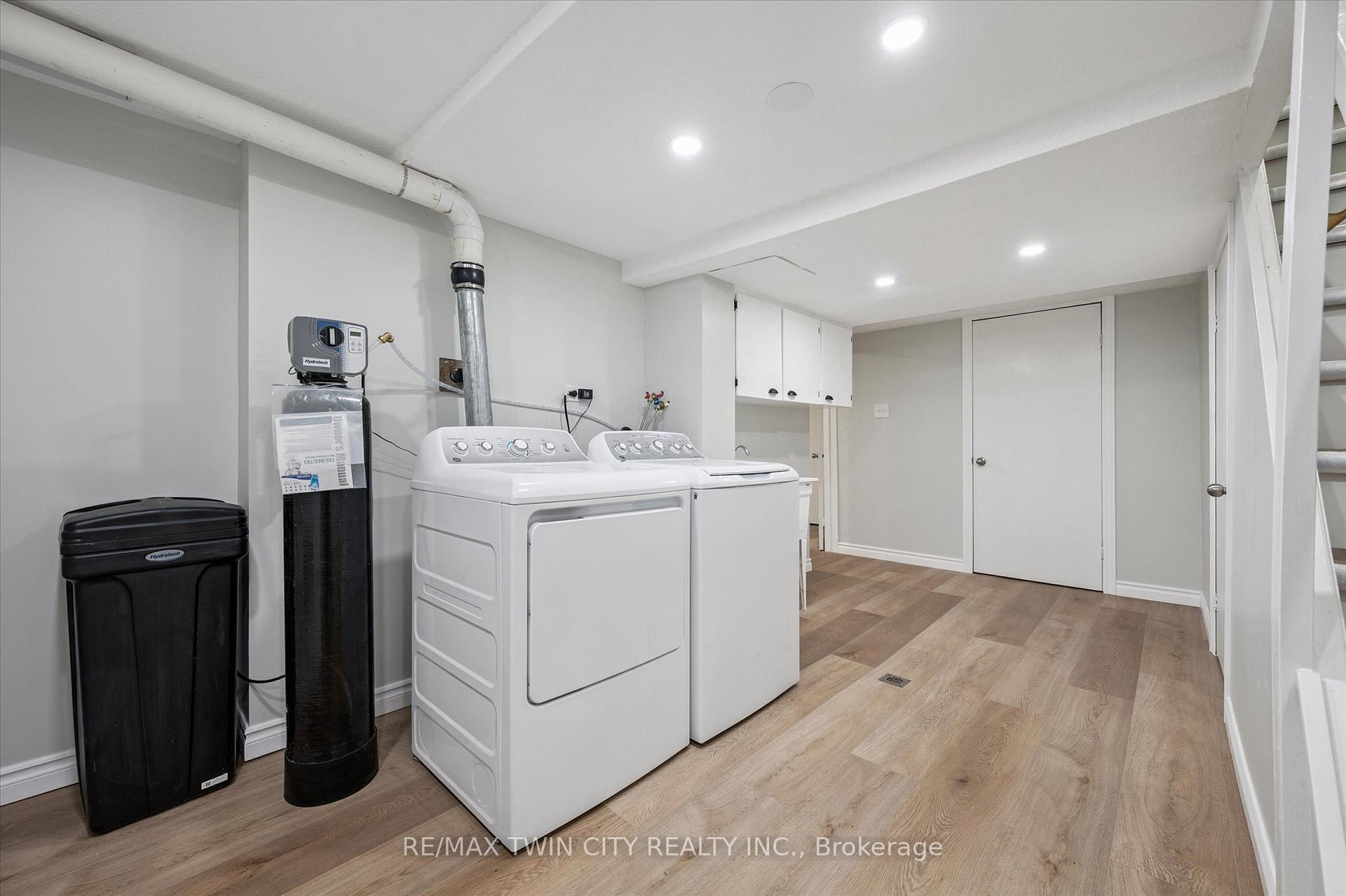 Photo 19 of Unit 41, 121 University Avenue E, Waterloo — HOMEH
