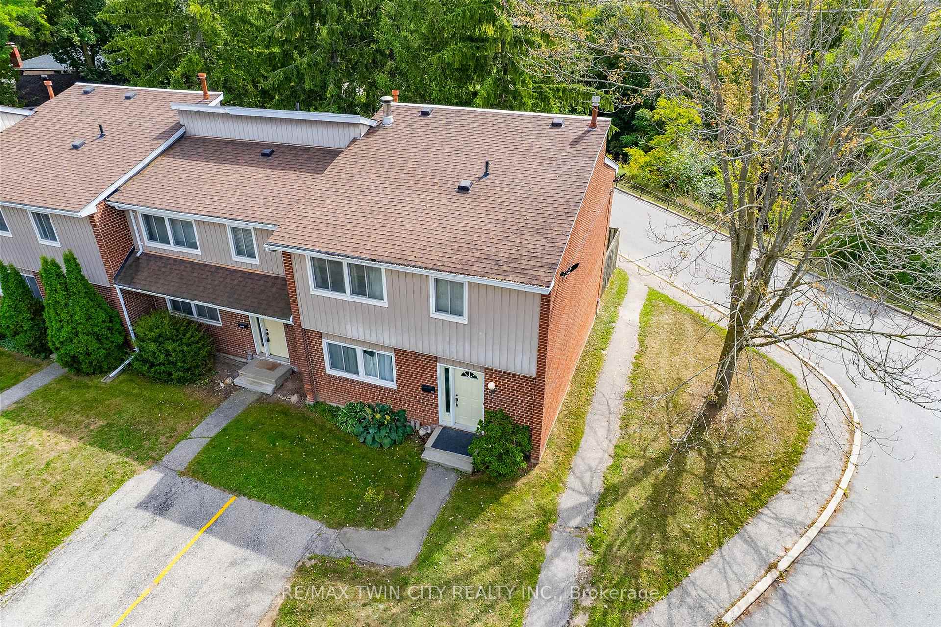 Photo 28 of Unit 41, 121 University Avenue E, Waterloo — HOMEH