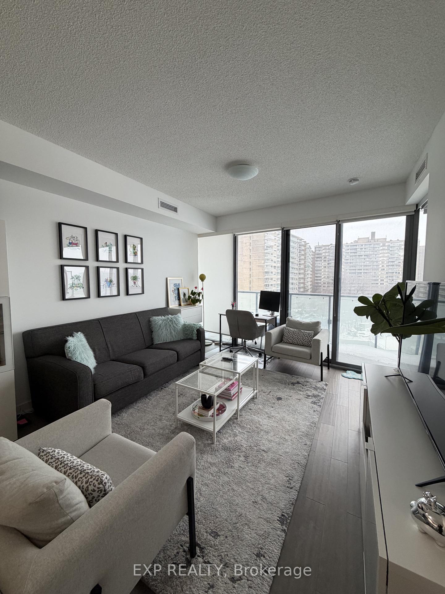 Photo 14 of Unit 803, 1815 Yonge Street, Toronto, Mount Pleasant West — HOMEH