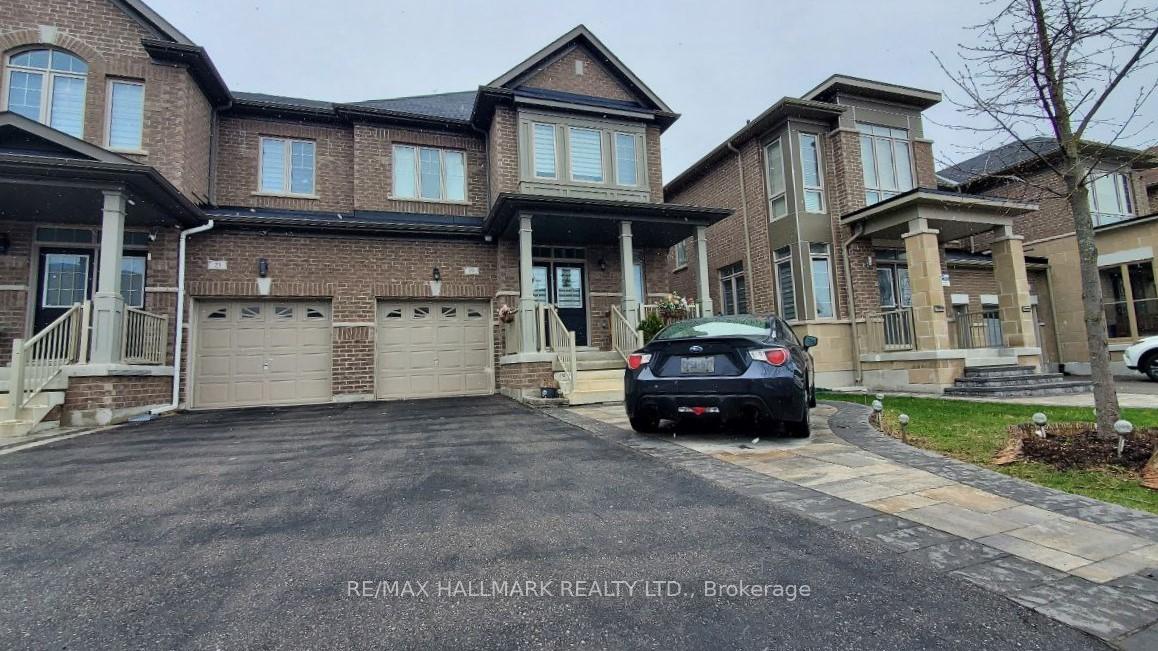 Photo 2 of Unit #Main&2nd, 19 Chouinard Way, Aurora, Rural Aurora — HOMEH