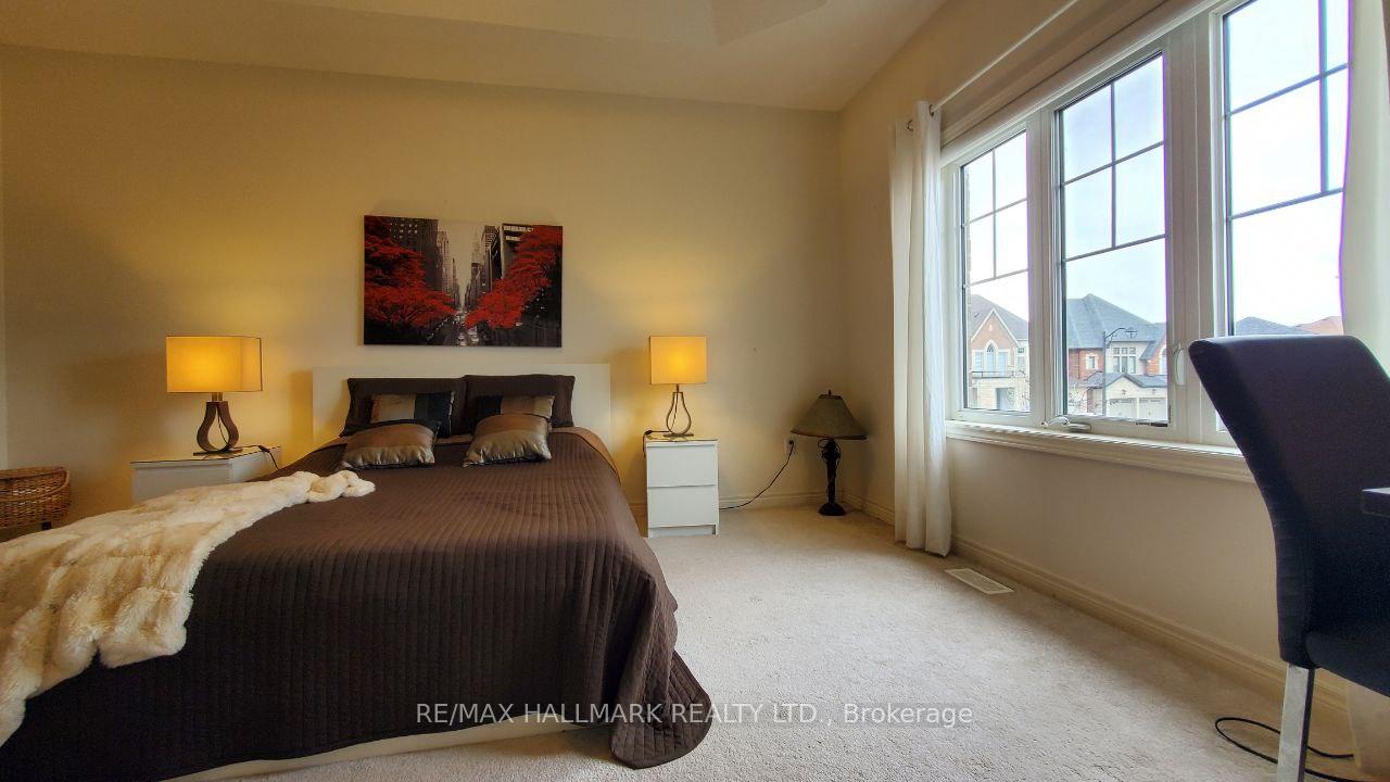 Photo 18 of Unit #Main&2nd, 19 Chouinard Way, Aurora, Rural Aurora — HOMEH