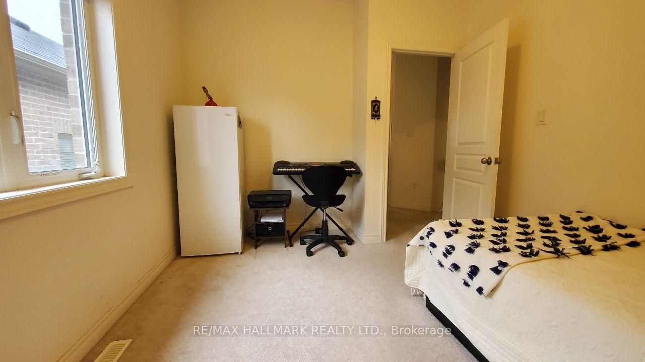 Photo 21 of Unit #Main&2nd, 19 Chouinard Way, Aurora, Rural Aurora — HOMEH