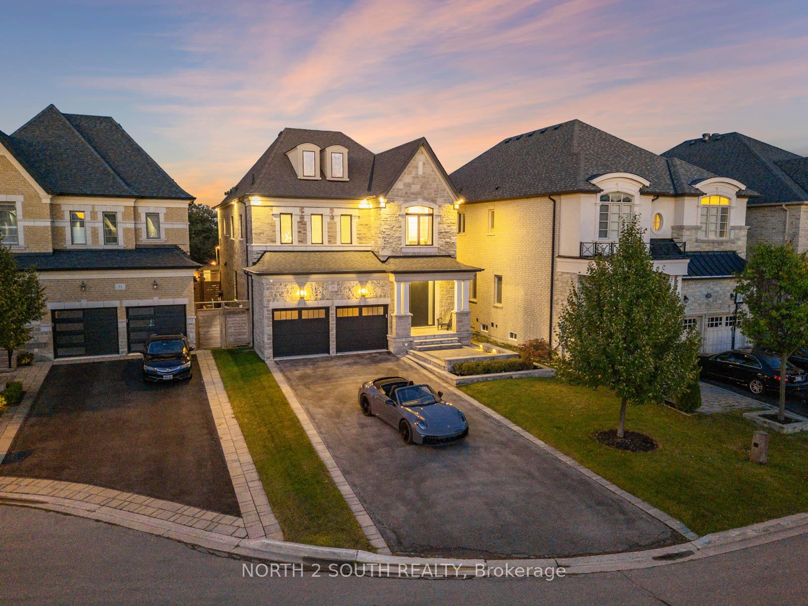 Photo 1 of 29 Kylemount Court, Vaughan, Patterson — HOMEH
