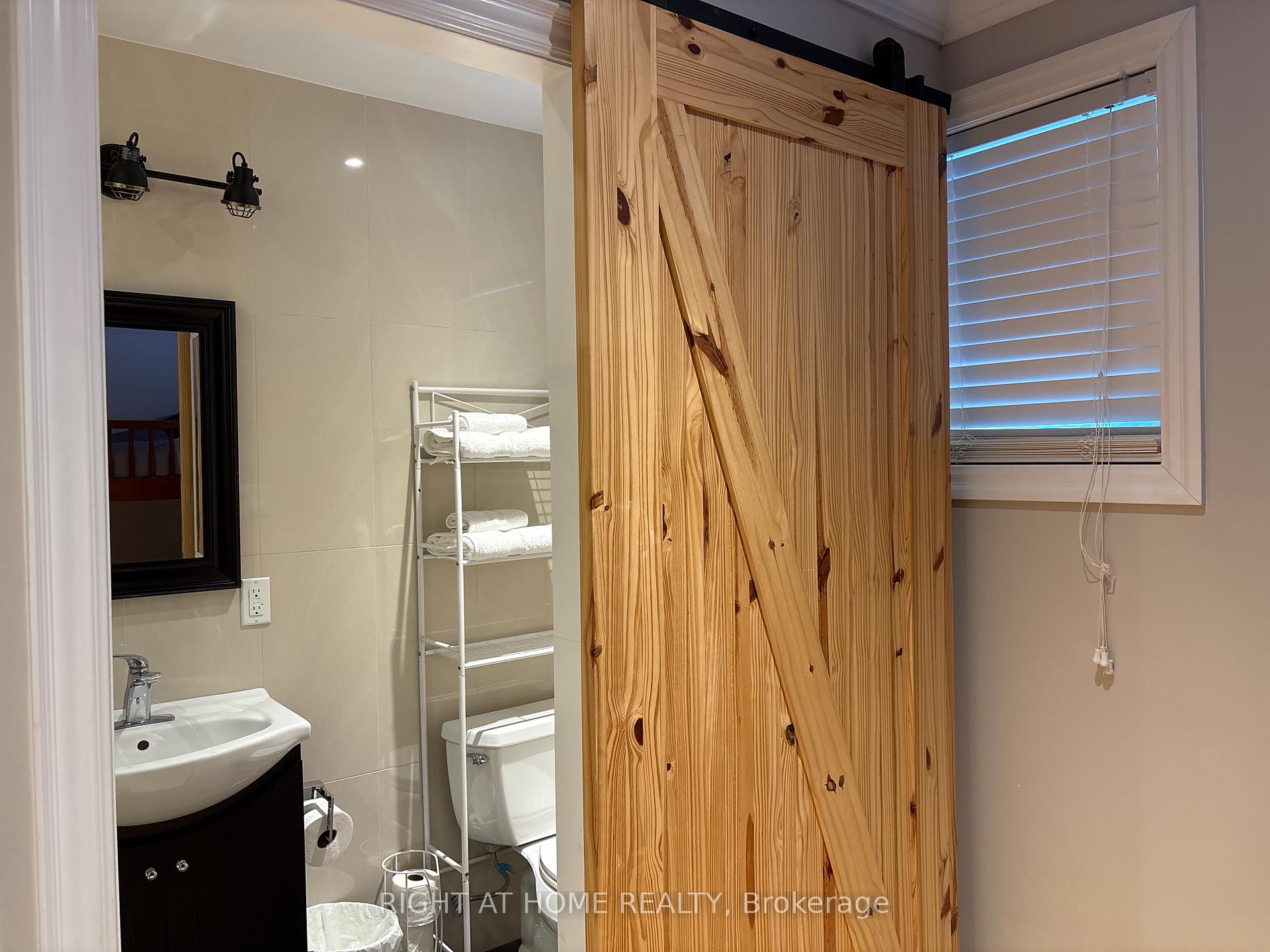 Photo 14 of 407 Limerick Street, Innisfil, Churchill — HOMEH
