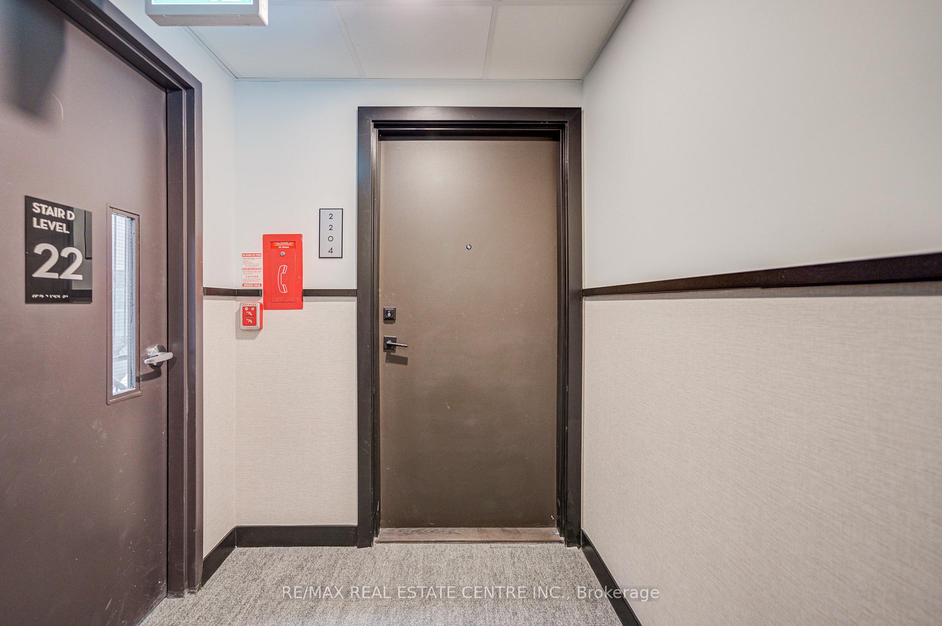 Photo 5 of Unit 2204, 474 Caldari Road, Vaughan, Concord — HOMEH