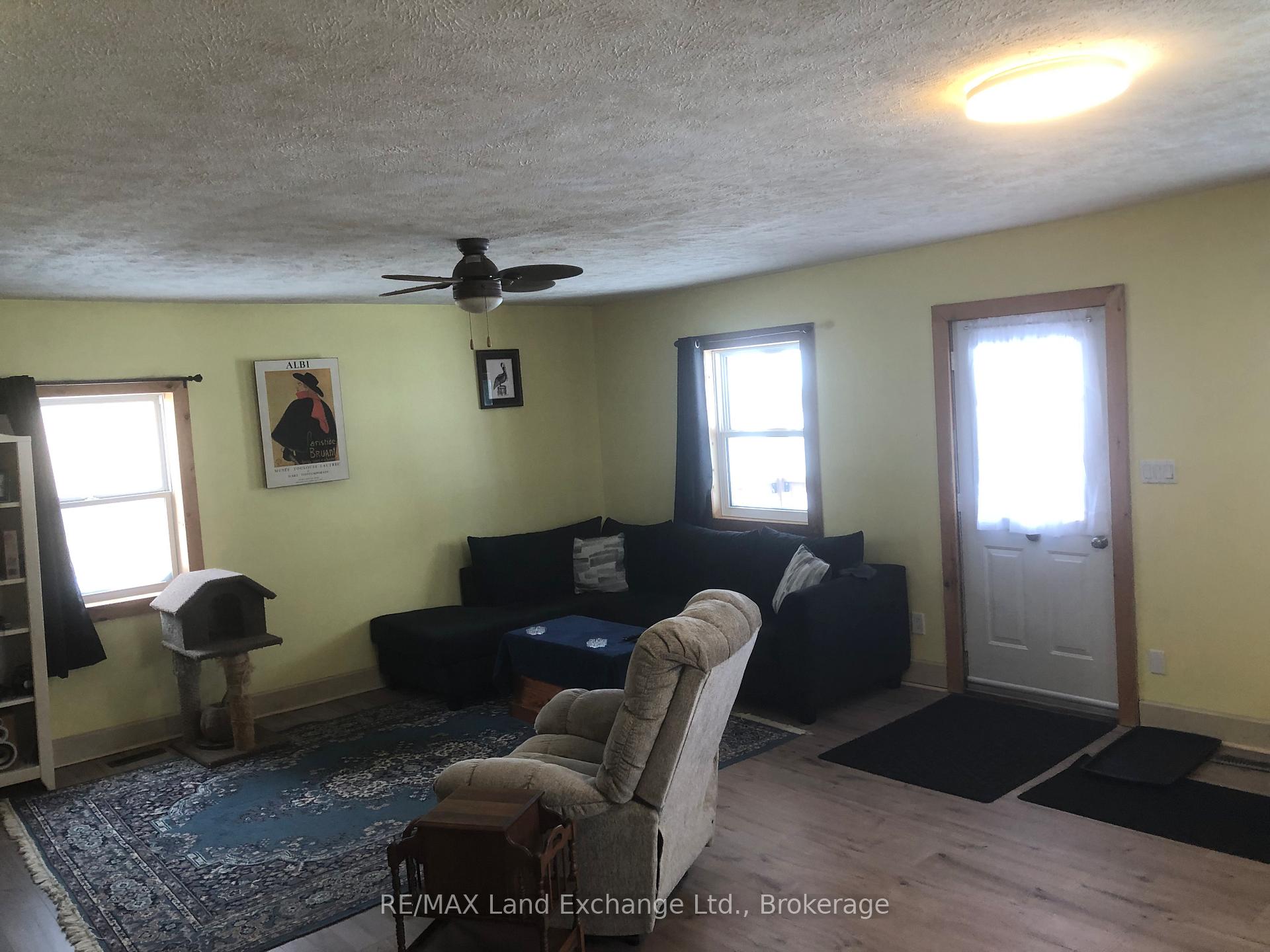 Photo 2 of 231 1st Avenue S, Arran-Elderslie — HOMEH