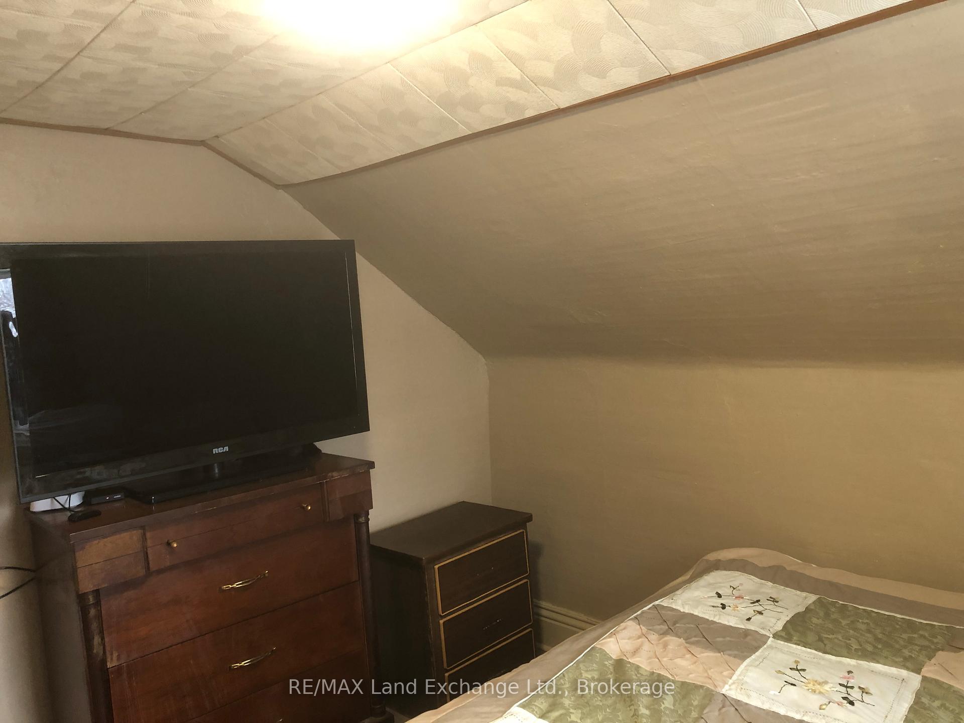 Photo 7 of 231 1st Avenue S, Arran-Elderslie — HOMEH