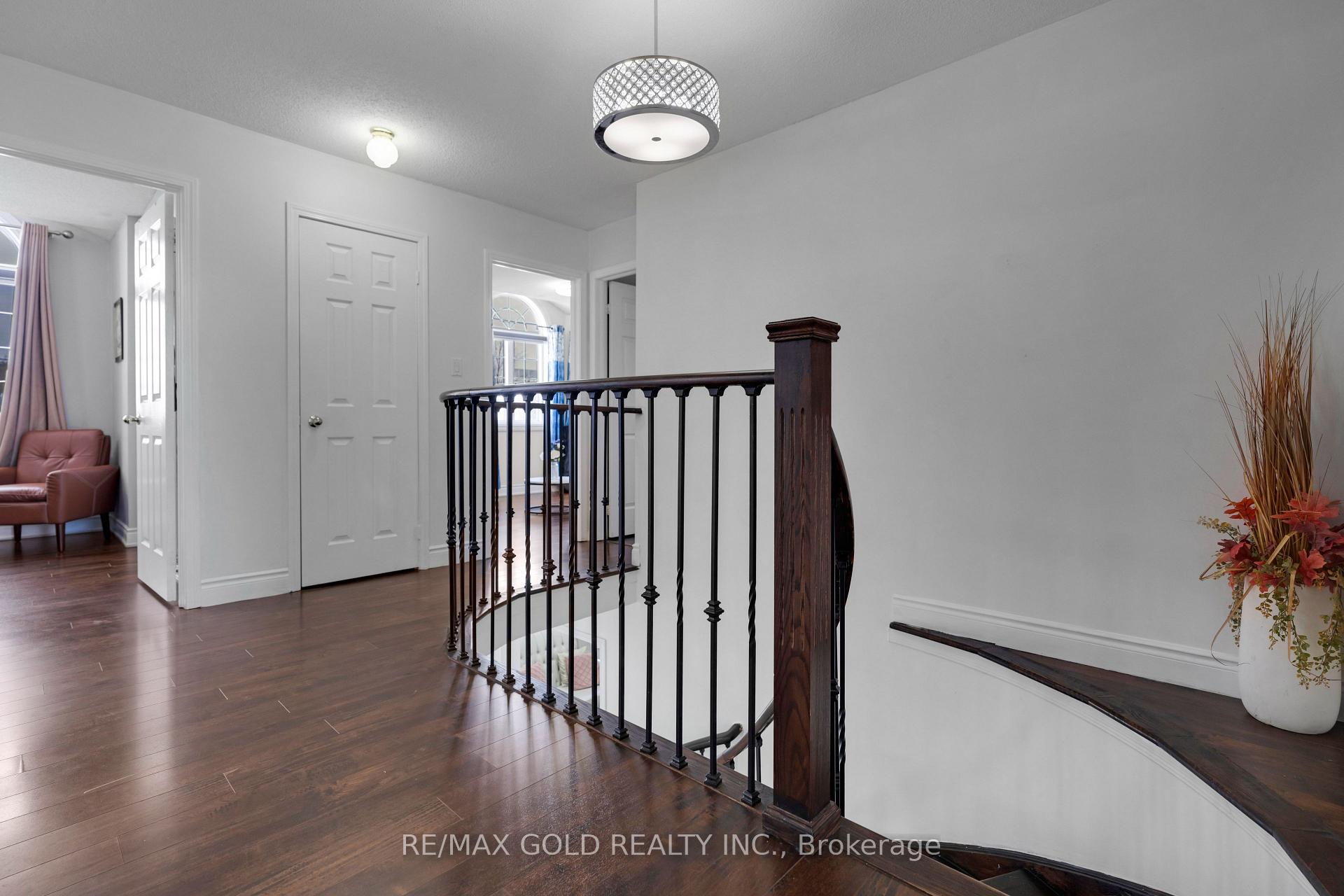 Photo 63 of 49 Sterritt Drive, Brampton, Fletcher's West — HOMEH
