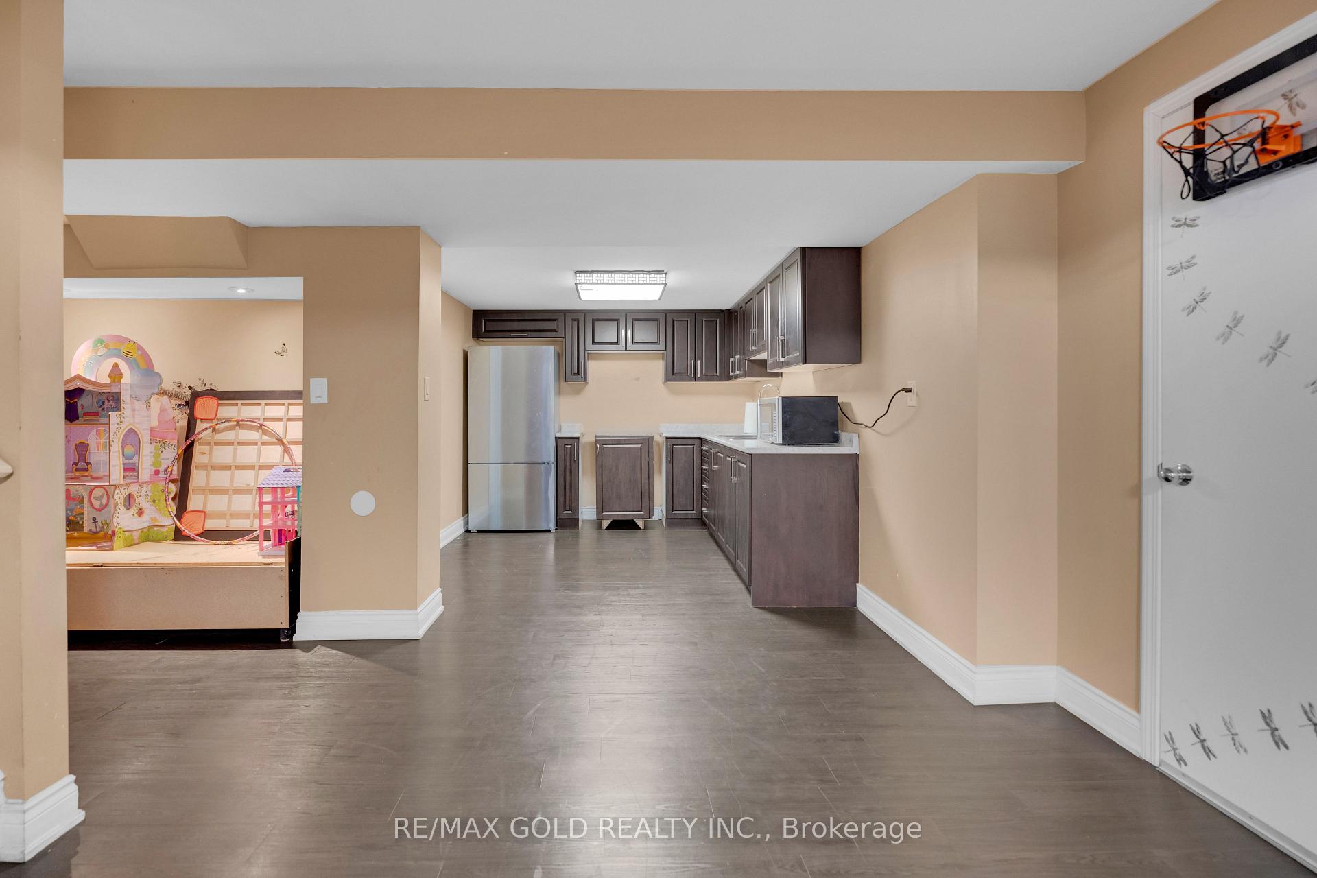Photo 51 of 49 Sterritt Drive, Brampton, Fletcher's West — HOMEH
