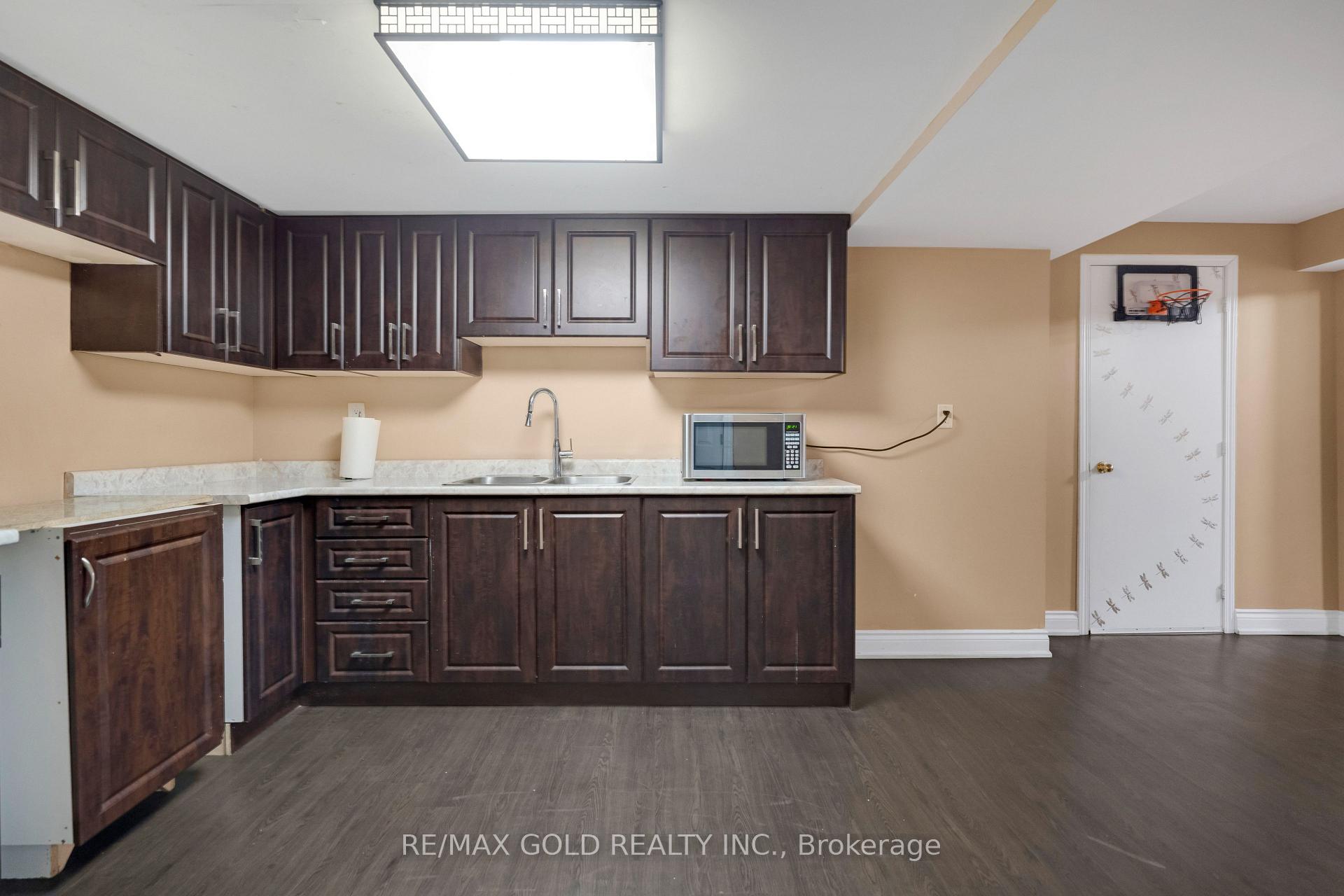 Photo 53 of 49 Sterritt Drive, Brampton, Fletcher's West — HOMEH