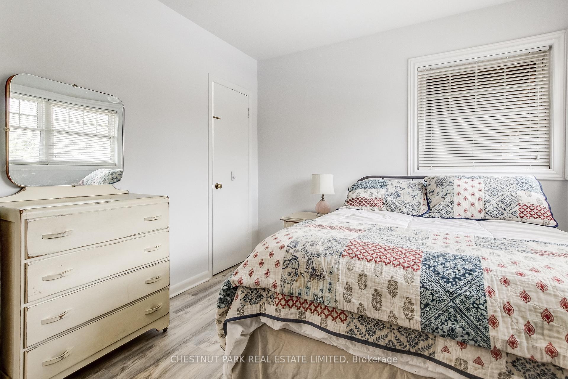 Photo 18 of 30 Mckenzie Street, St. Catharines, Bunting/Linwell — HOMEH