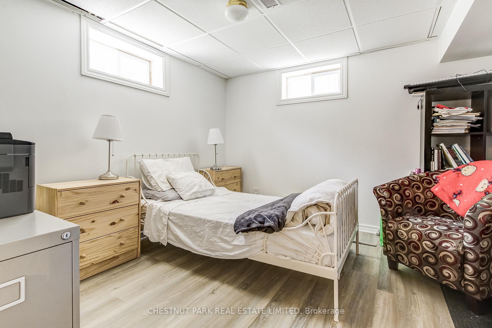 Photo 25 of 30 Mckenzie Street, St. Catharines, Bunting/Linwell — HOMEH