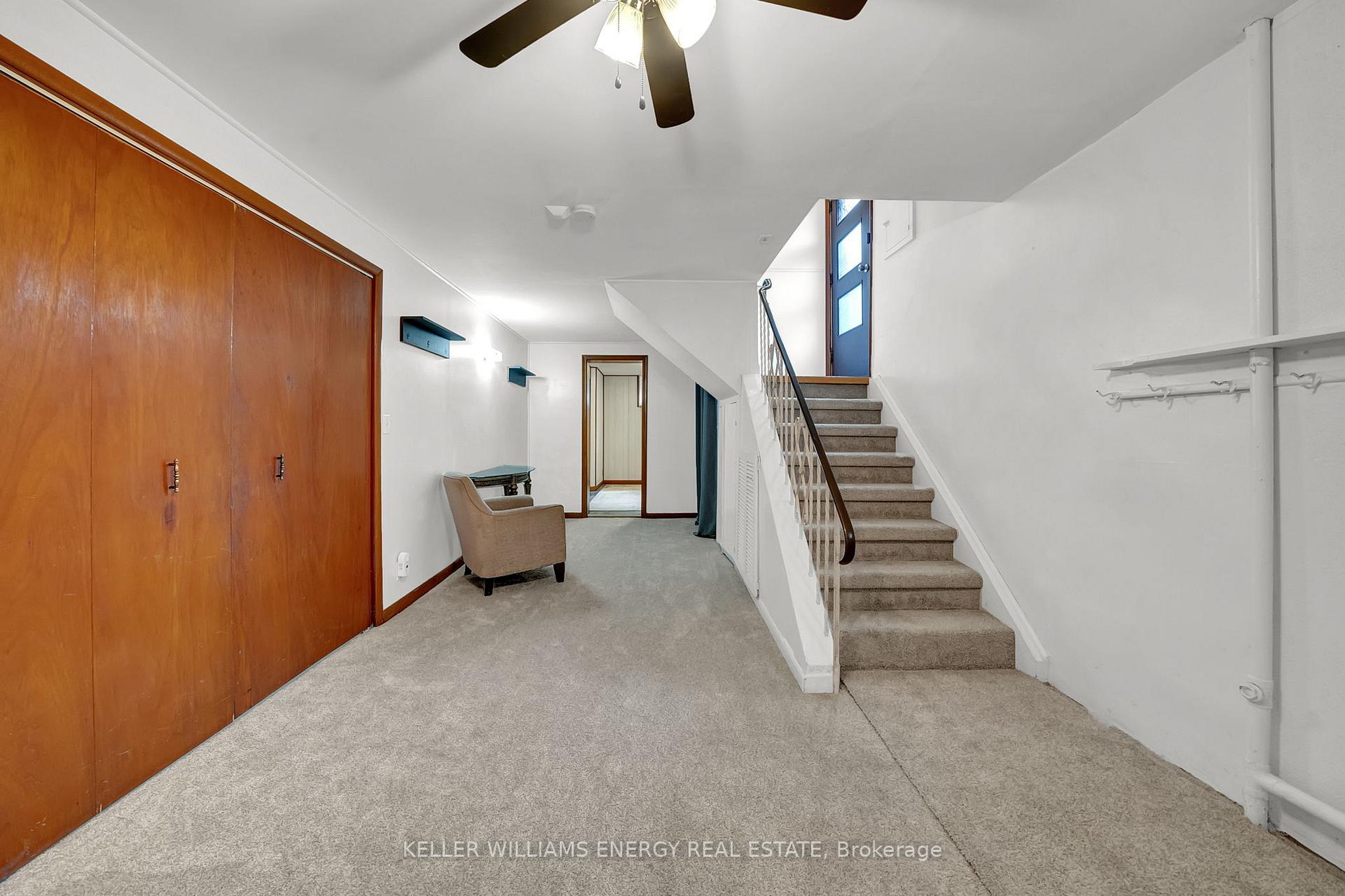 Photo 25 of 607 Newman Crescent, Whitby, Downtown Whitby — HOMEH