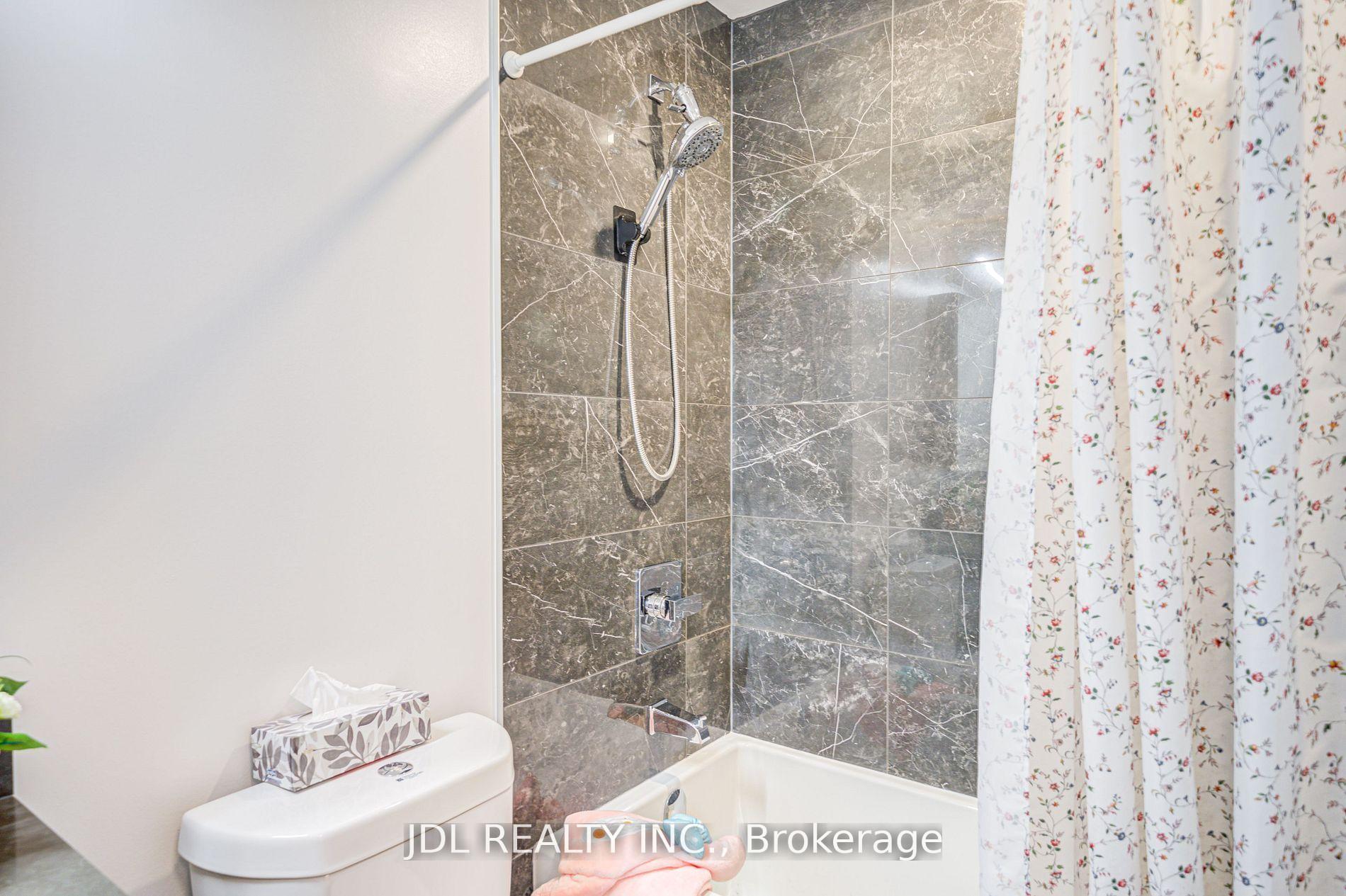 Photo 8 of Unit 208 C, 38 Gandhi Lane, Markham, Commerce Valley — HOMEH