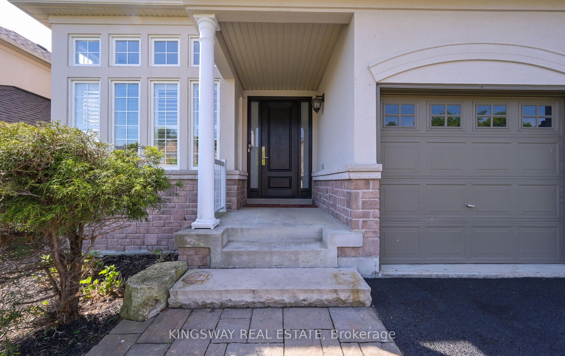 Photo 2 of 70 Silvervalley Drive, Caledon, Bolton North — HOMEH