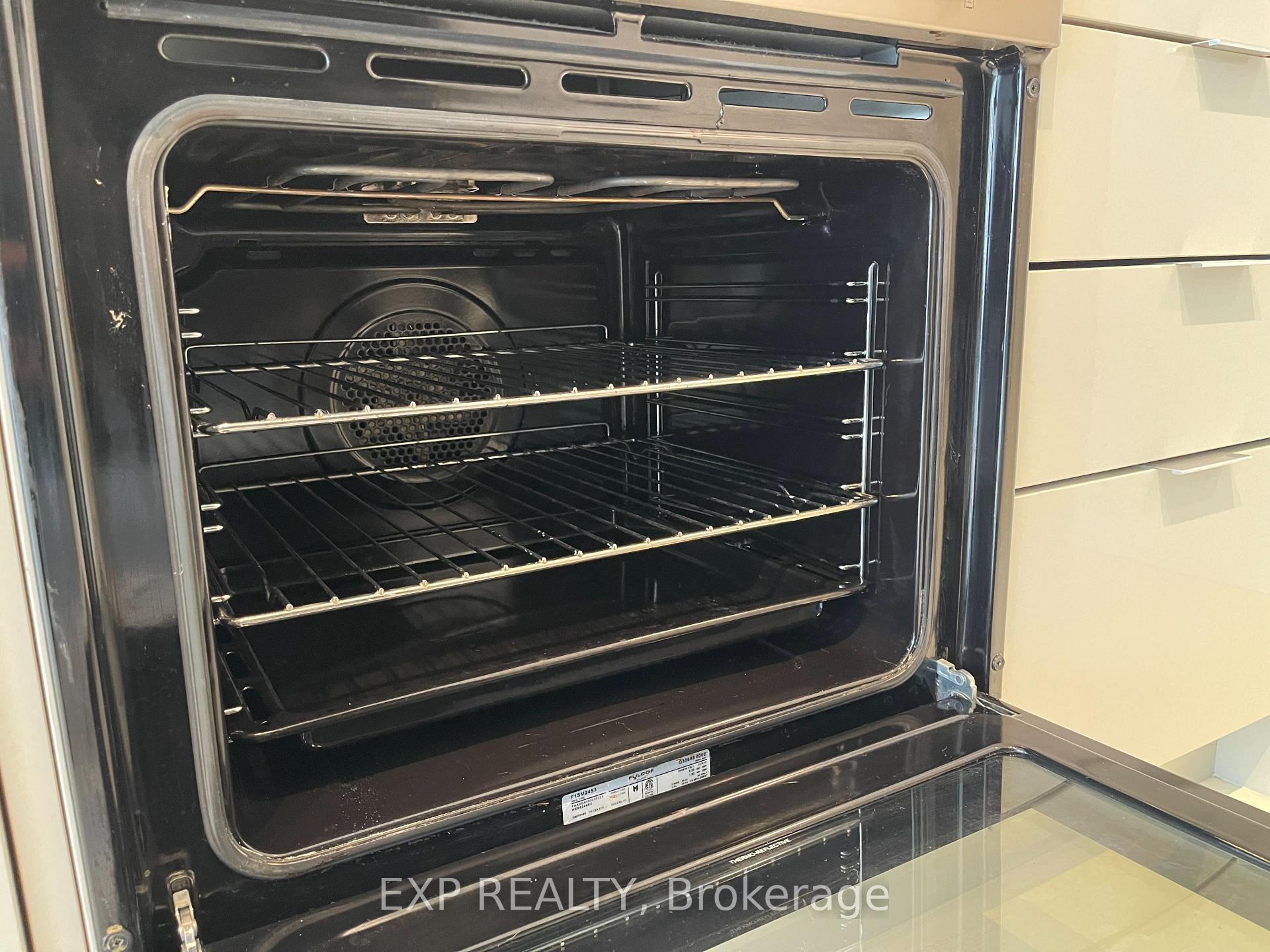 Photo 18 of Unit 805, 2908 Highway 7 Road, Vaughan, Concord — HOMEH