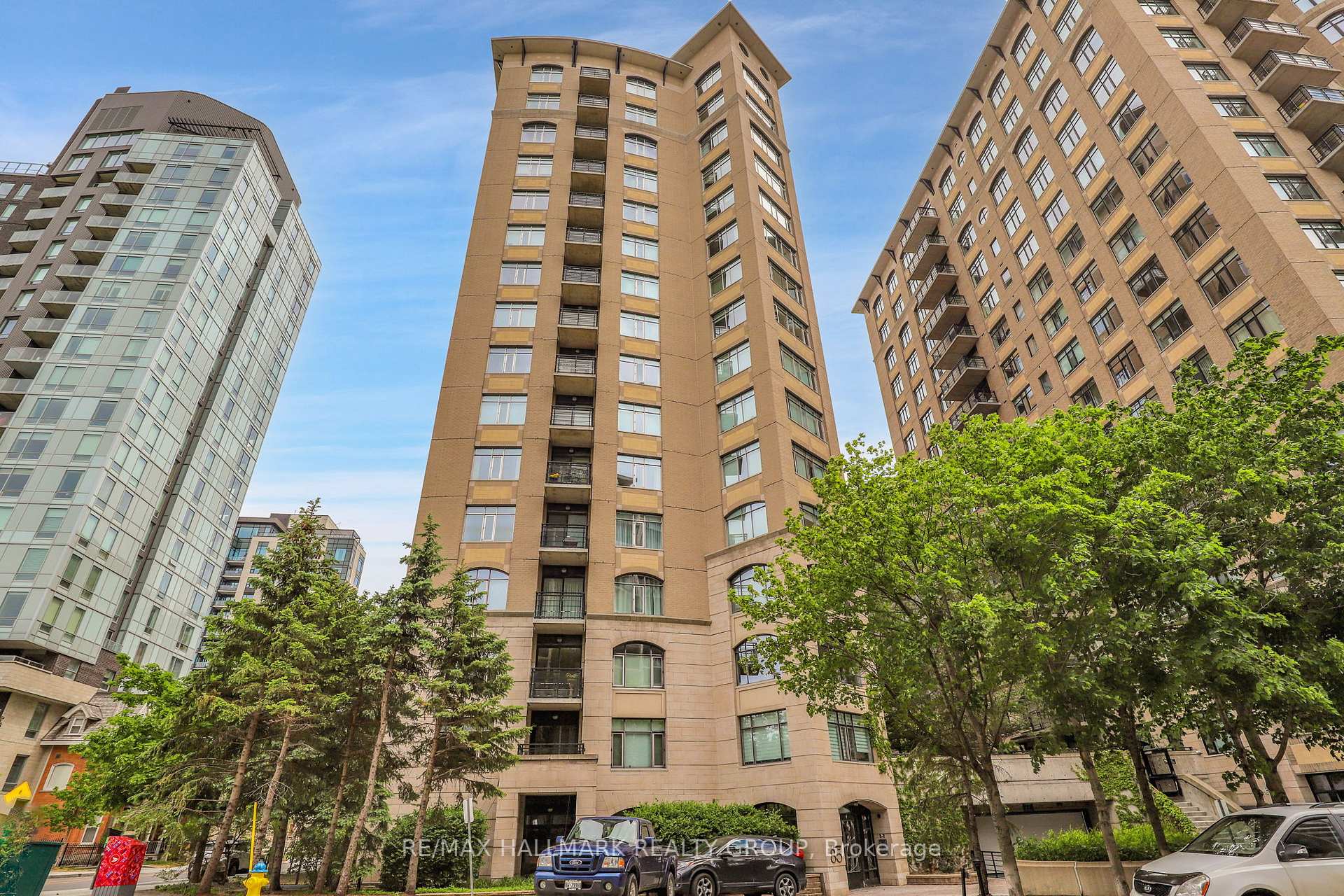 Photo 3 of Unit 1003, 85 Bronson Avenue, Ottawa, Ottawa Centre — HOMEH