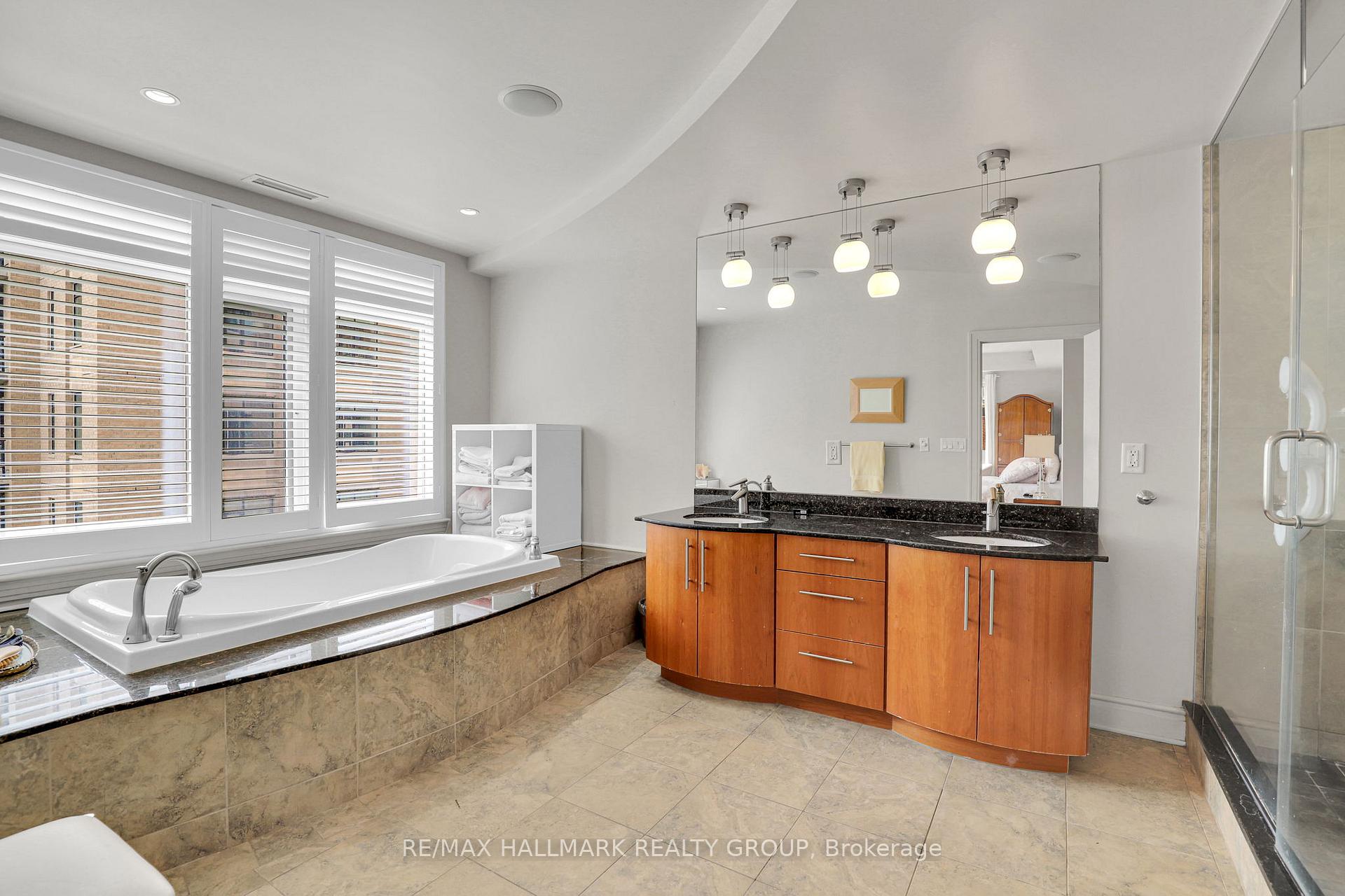 Photo 22 of Unit 1003, 85 Bronson Avenue, Ottawa, Ottawa Centre — HOMEH