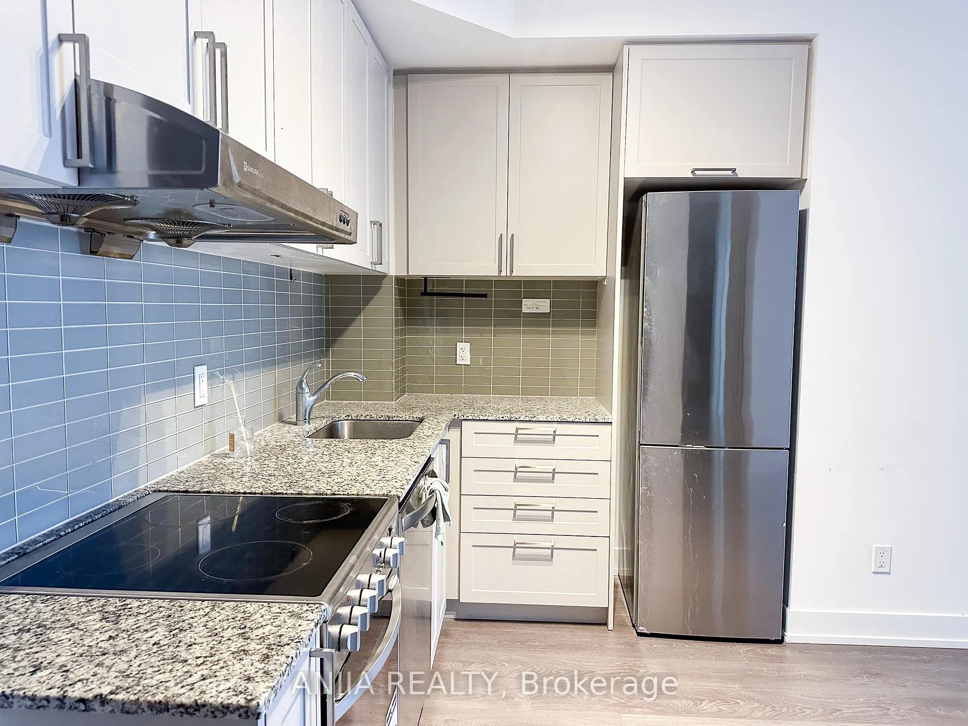 Photo 3 of Unit 630E, 278 Buchanan Drive, Markham, Unionville — HOMEH