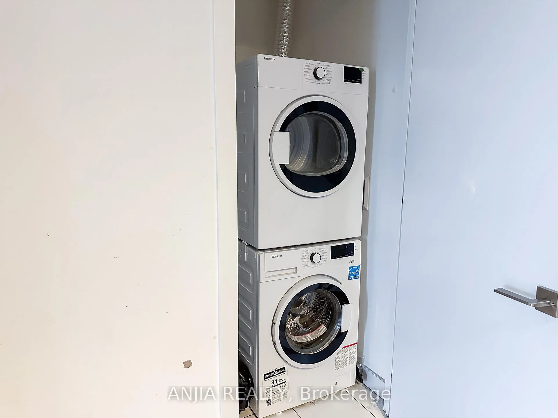 Photo 11 of Unit 630E, 278 Buchanan Drive, Markham, Unionville — HOMEH