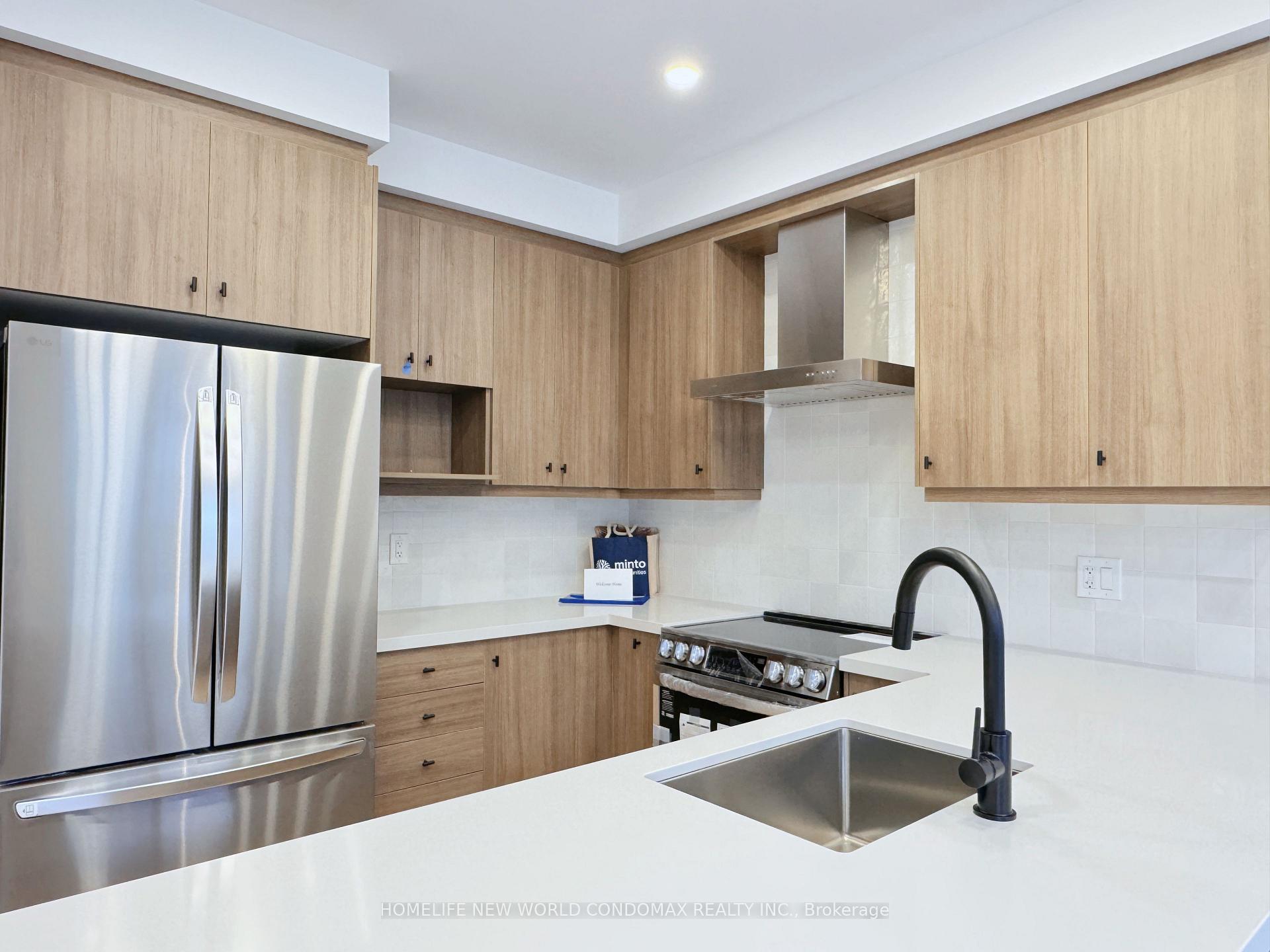 Photo 8 of 7 Anna Russell Way, Markham, Unionville — HOMEH