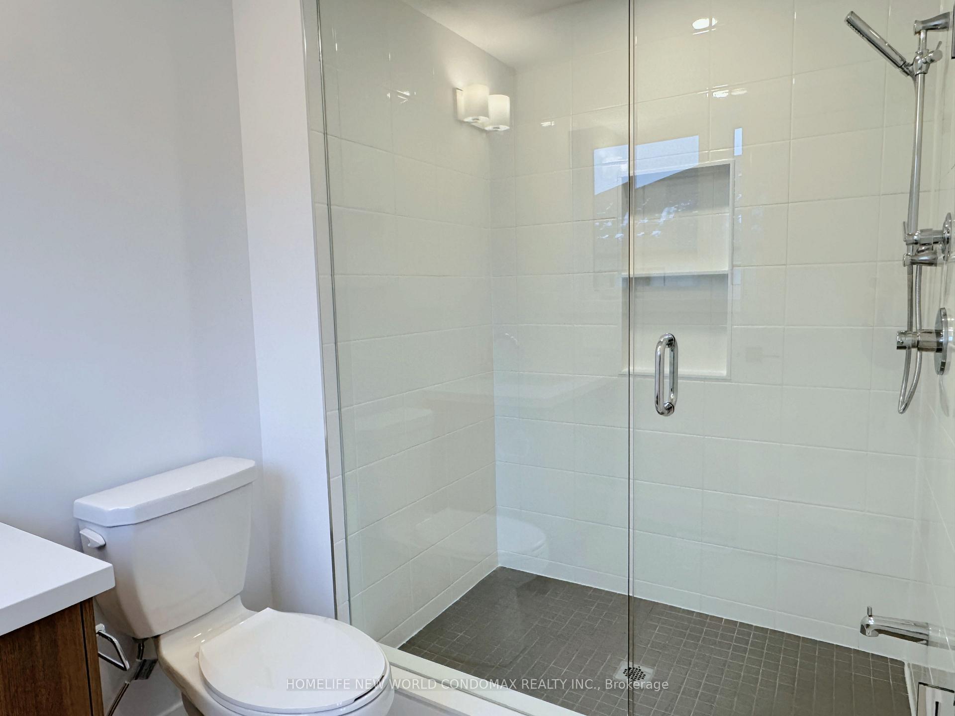 Photo 11 of 7 Anna Russell Way, Markham, Unionville — HOMEH