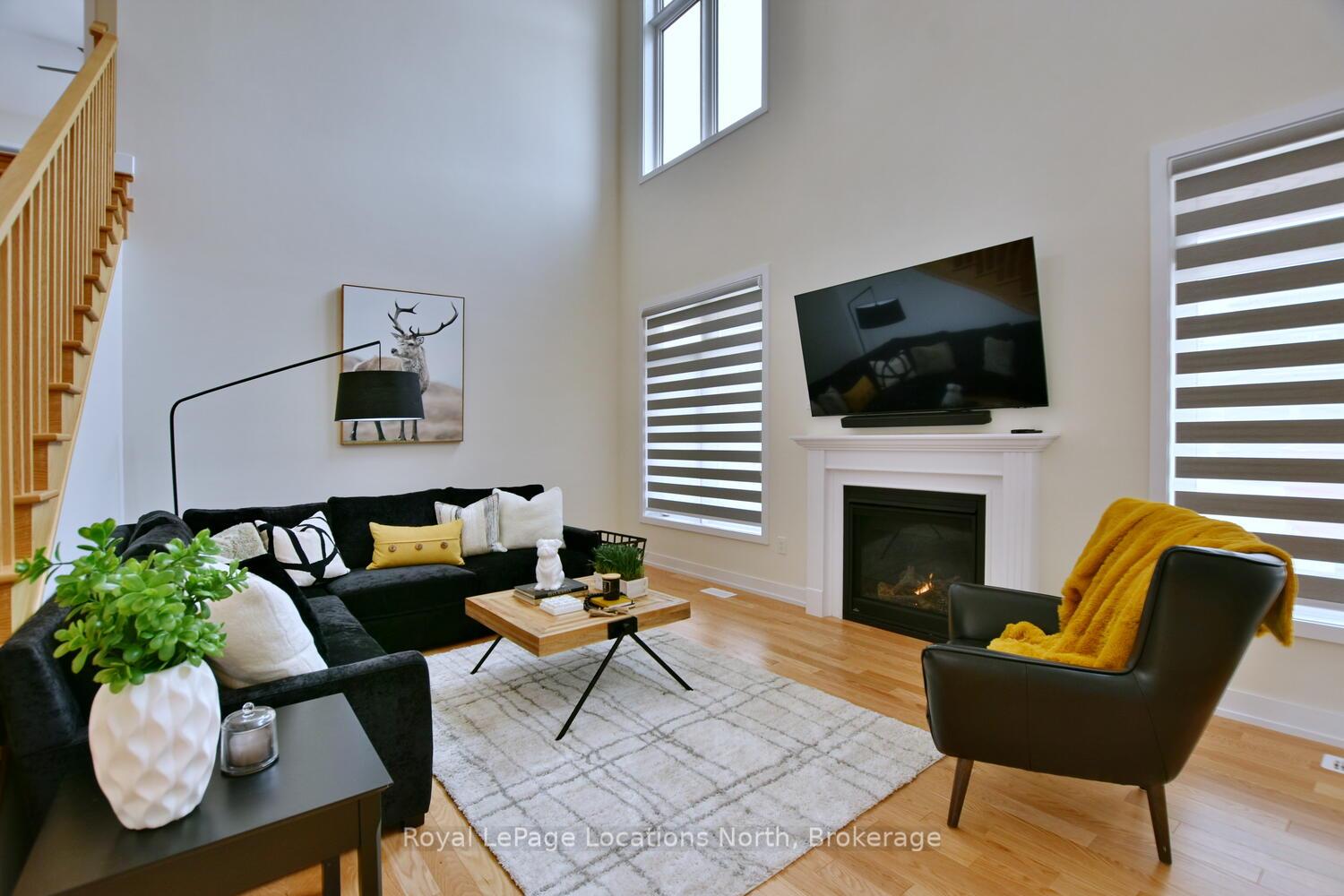 Photo 12 of 106 Stoneleigh Drive, Blue Mountains — HOMEH
