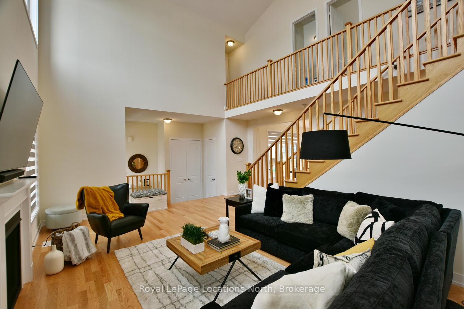 Photo 13 of 106 Stoneleigh Drive, Blue Mountains — HOMEH