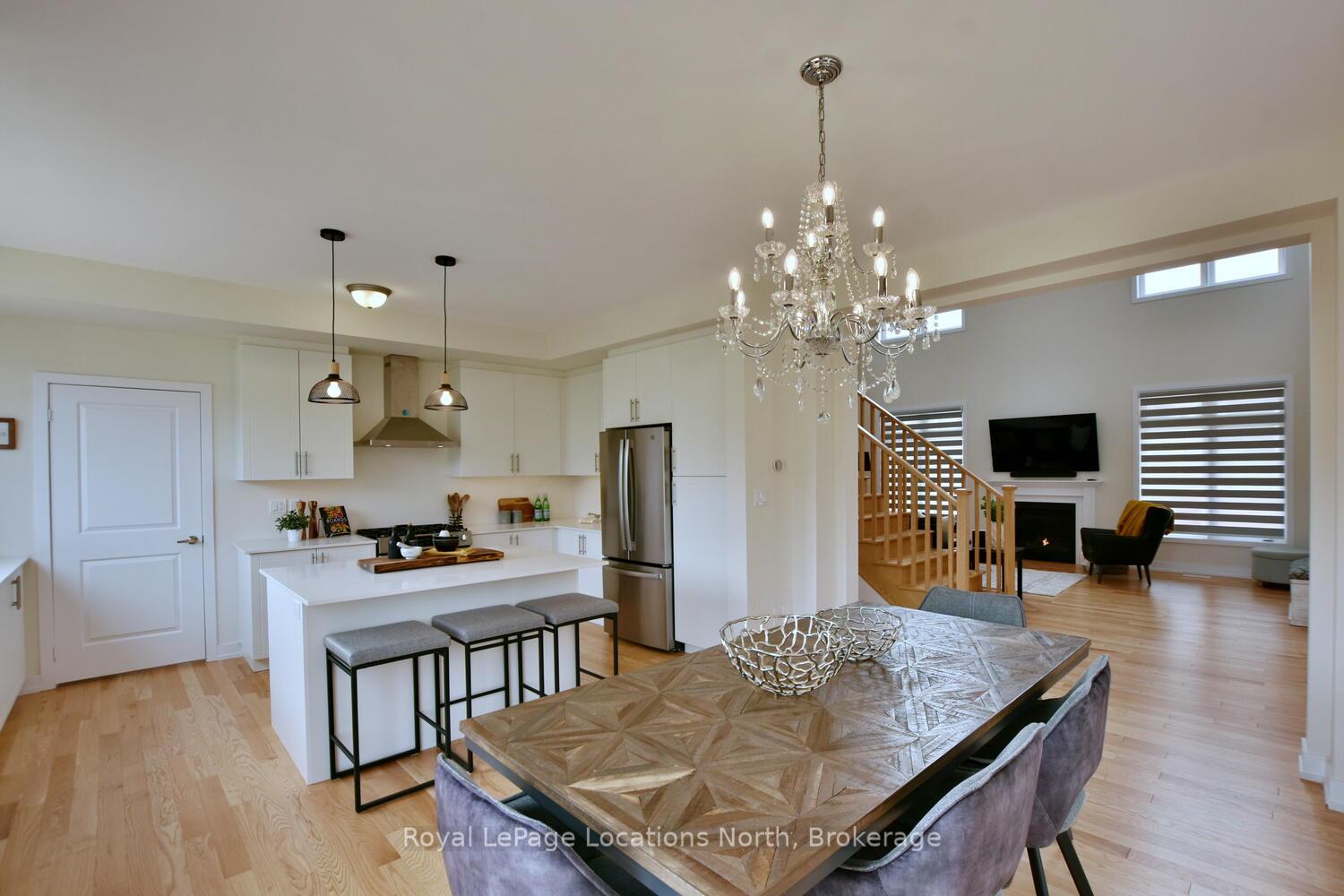 Photo 18 of 106 Stoneleigh Drive, Blue Mountains — HOMEH