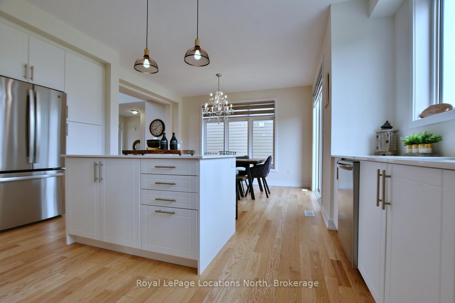 Photo 25 of 106 Stoneleigh Drive, Blue Mountains — HOMEH
