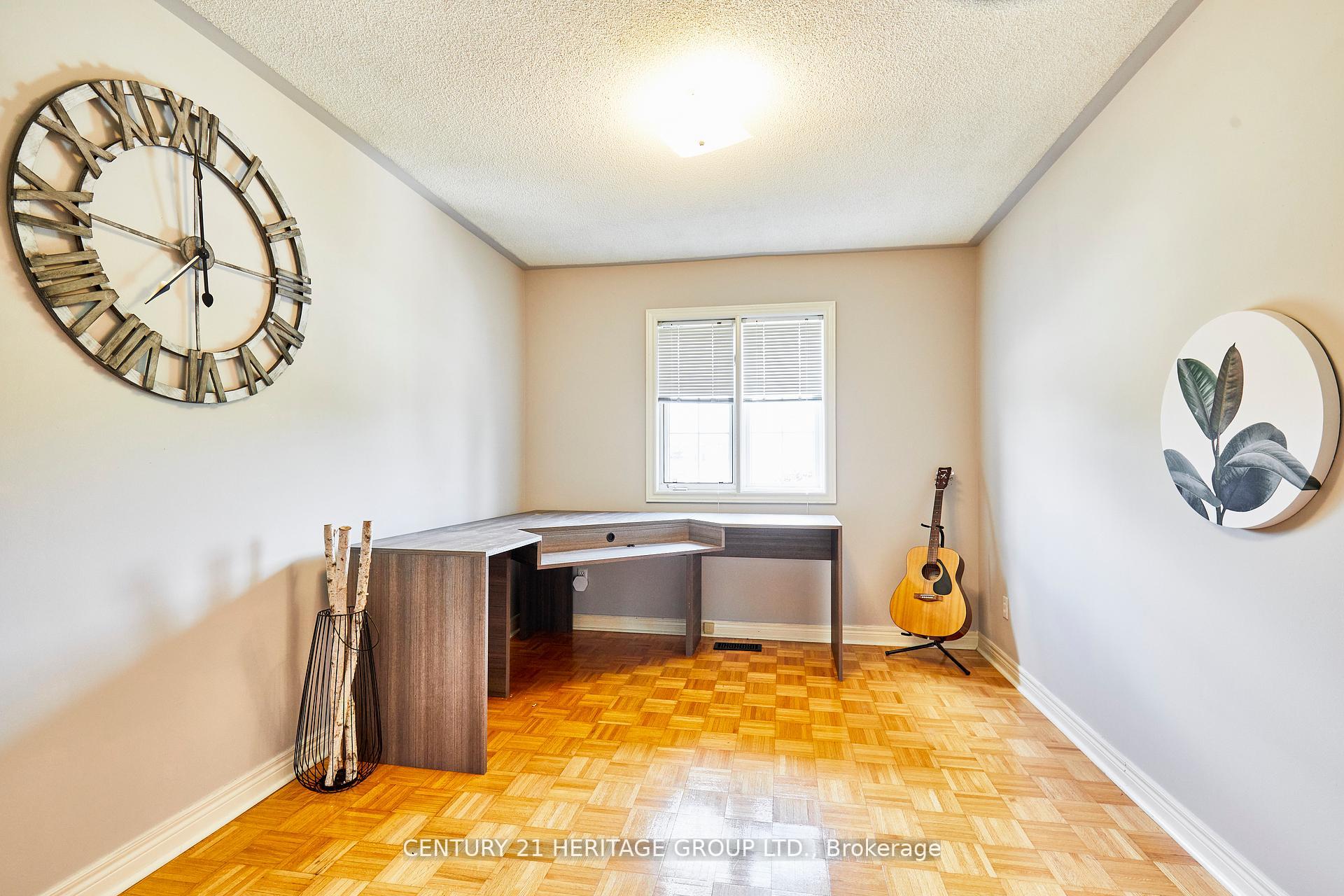 Photo 20 of 13 Carriage House Road, Caledon, Bolton East — HOMEH