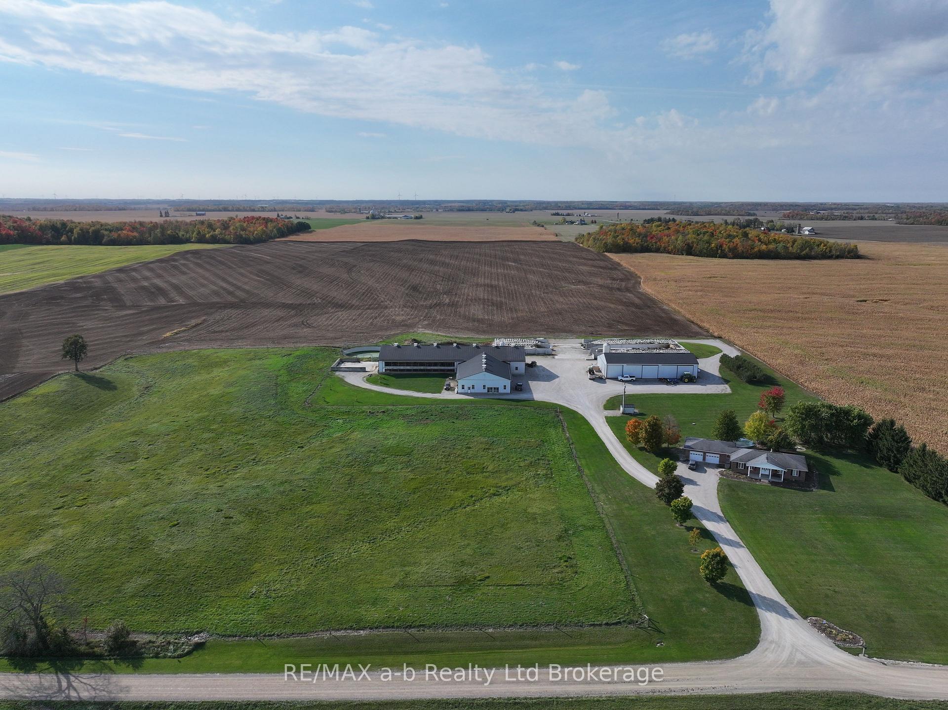 Photo 4 of 1011 Bornish Drive, North Middlesex, Rural North Middlesex — HOMEH