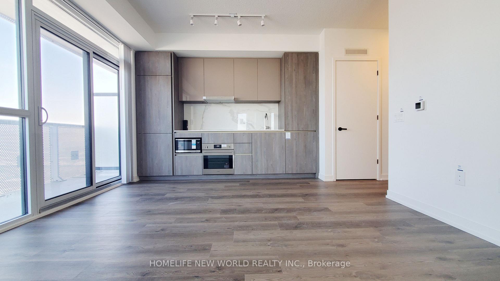 Photo 7 of Unit 4706, 8 Interchange Way, Vaughan, Vaughan Corporate Centre — HOMEH