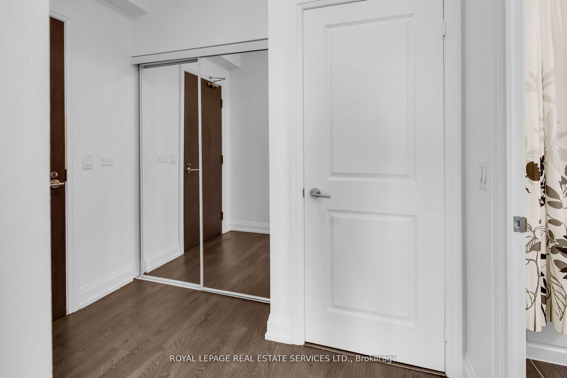 Photo 3 of Unit 2203, 7890 Bathurst Street, Vaughan, Beverley Glen — HOMEH
