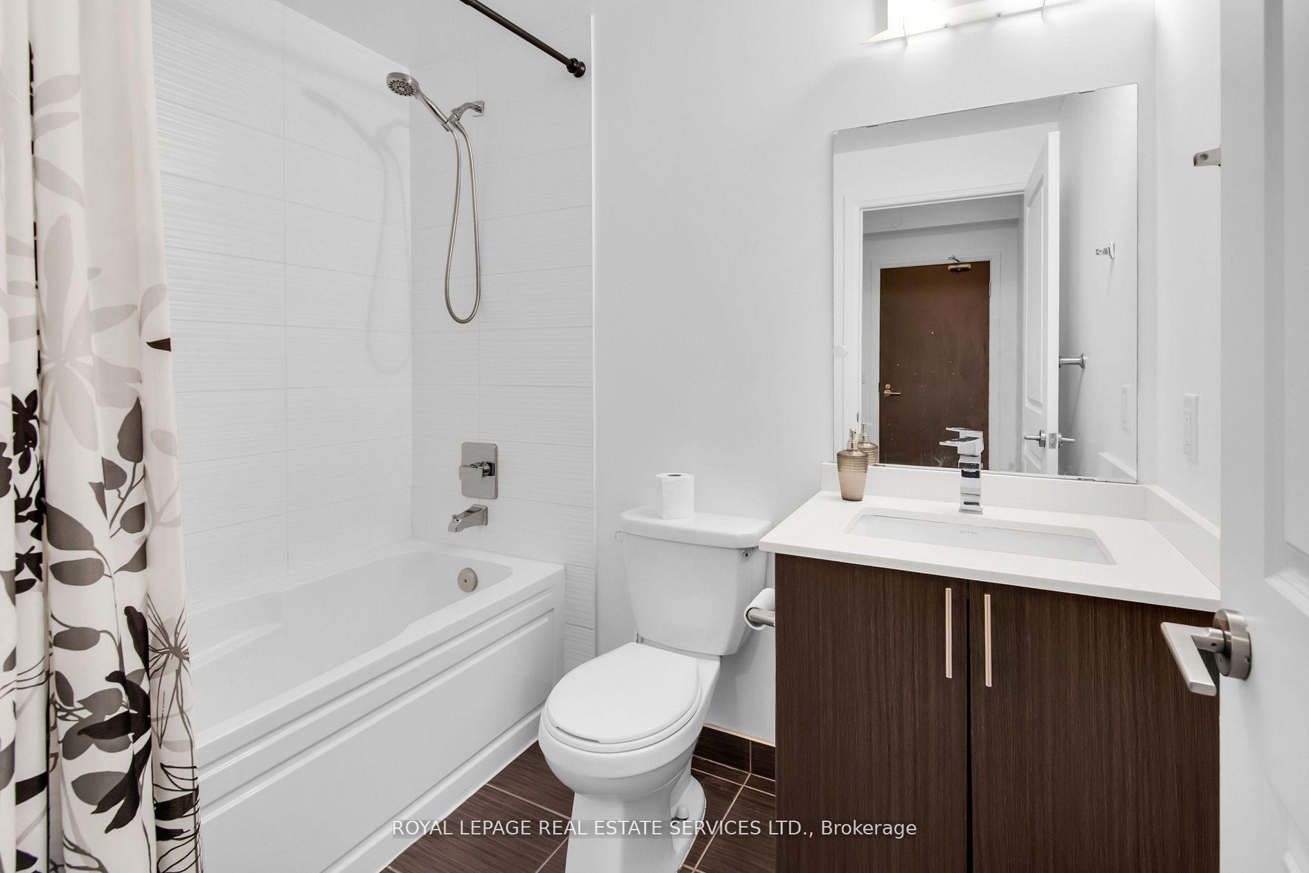 Photo 6 of Unit 2203, 7890 Bathurst Street, Vaughan, Beverley Glen — HOMEH