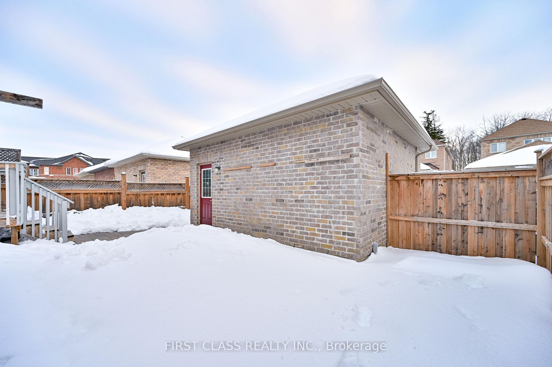 Photo 39 of 8 Elphee Lane, Markham, Cornell — HOMEH