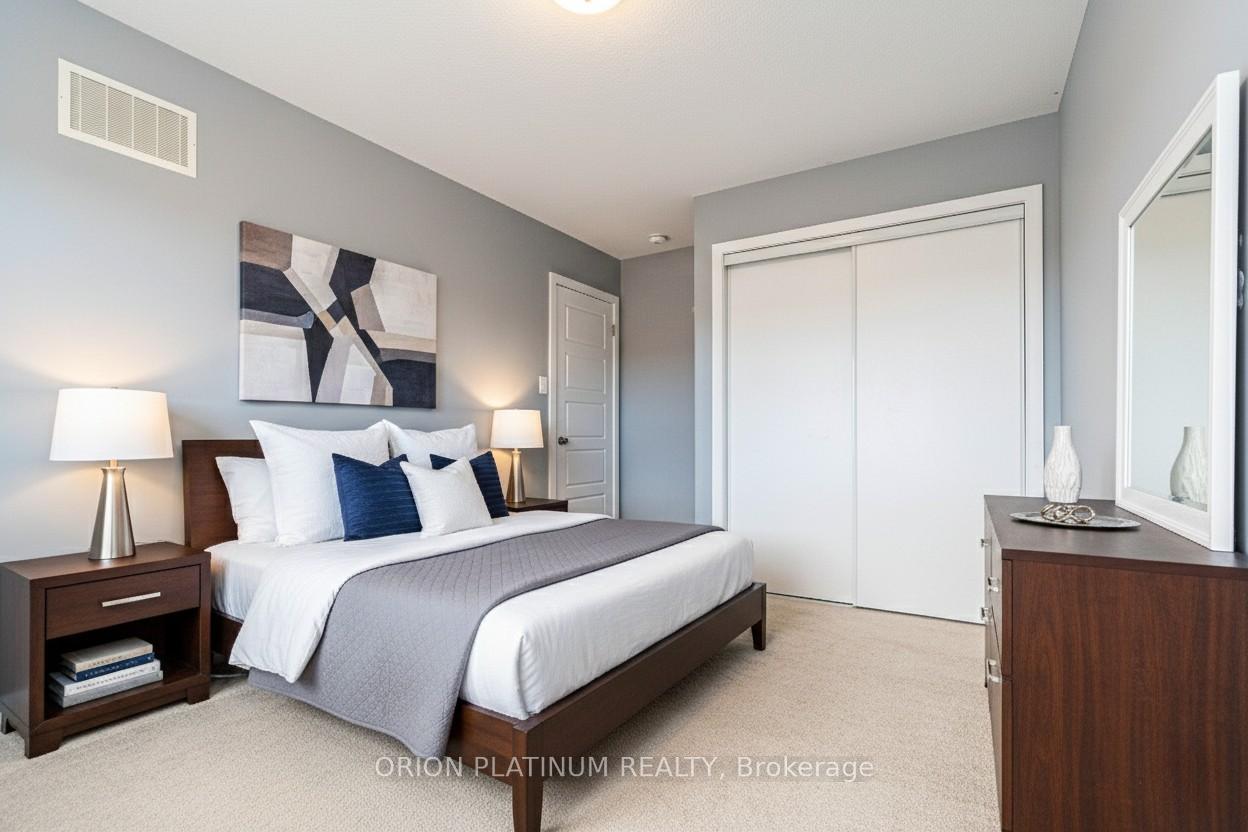 Photo 11 of 135 Pagebrook Crescent, Hamilton, Stoney Creek Mountain — HOMEH