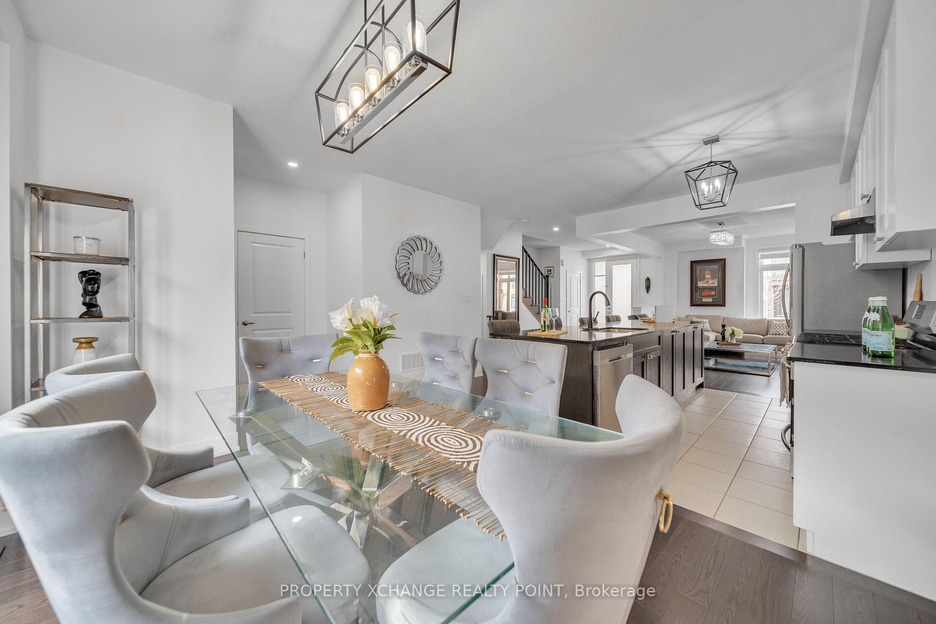 Photo 14 of 202 Coronation Road, Whitby, Rural Whitby — HOMEH