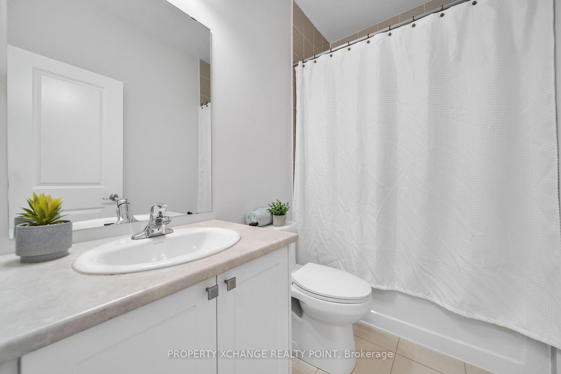 Photo 23 of 202 Coronation Road, Whitby, Rural Whitby — HOMEH