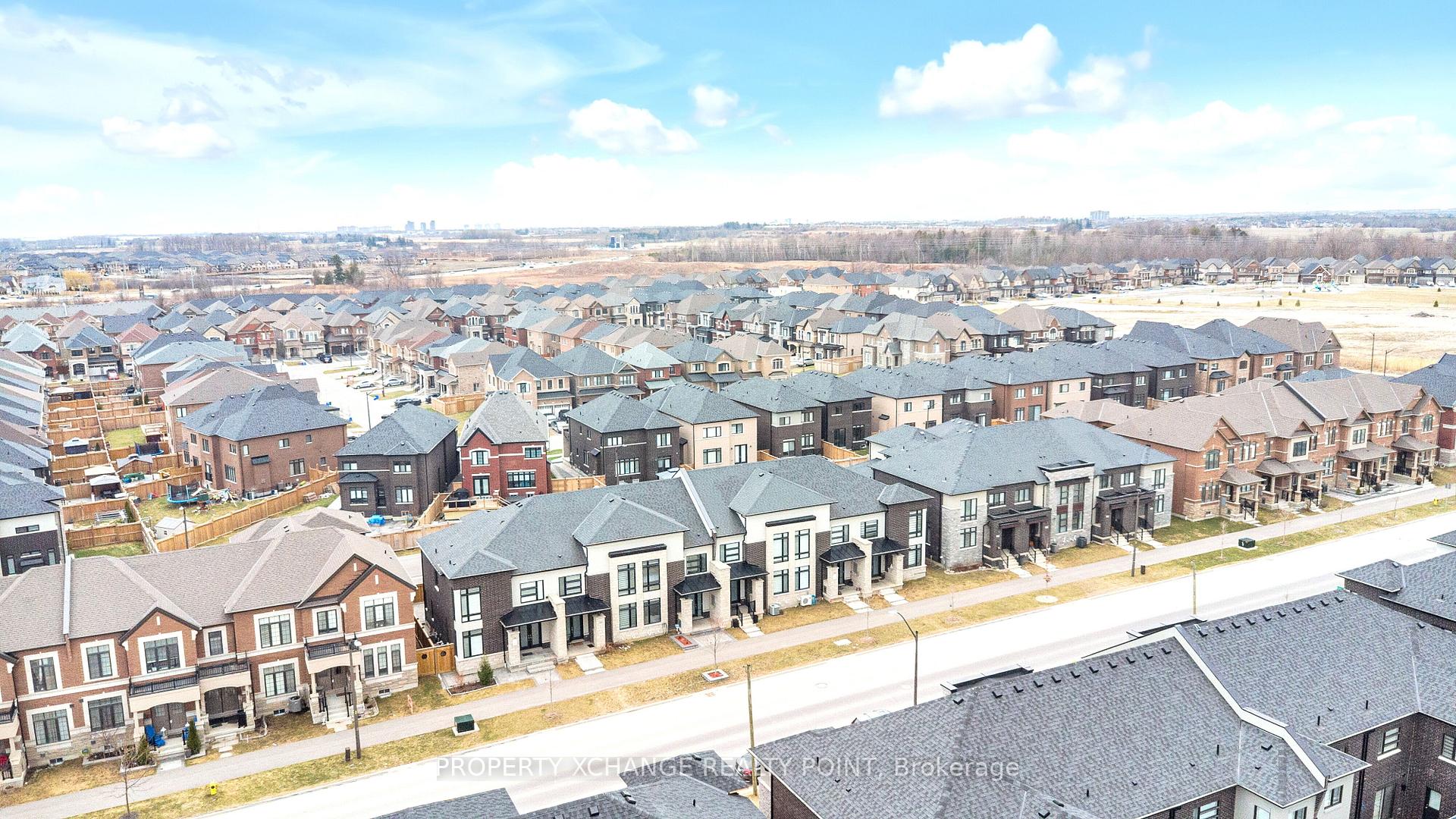 Photo 40 of 202 Coronation Road, Whitby, Rural Whitby — HOMEH