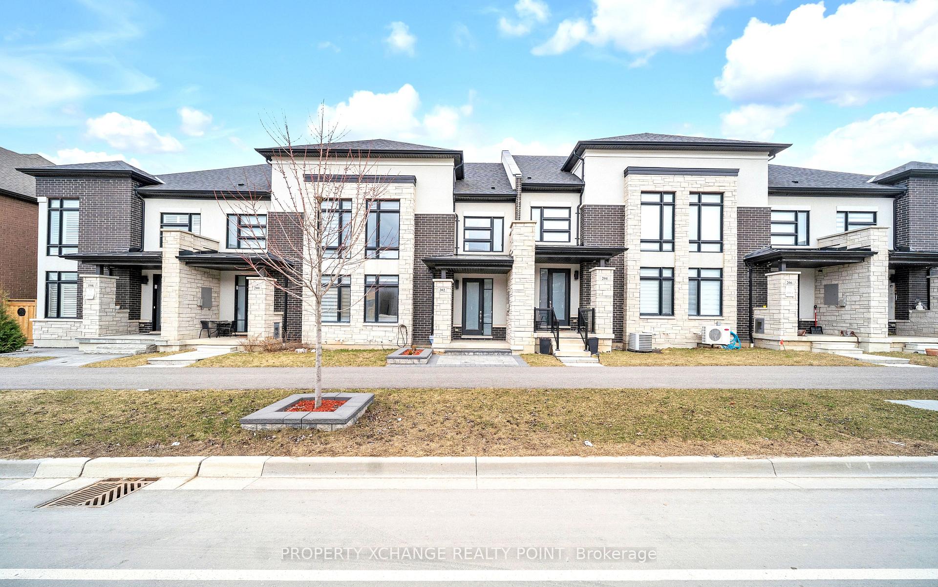 Photo 44 of 202 Coronation Road, Whitby, Rural Whitby — HOMEH